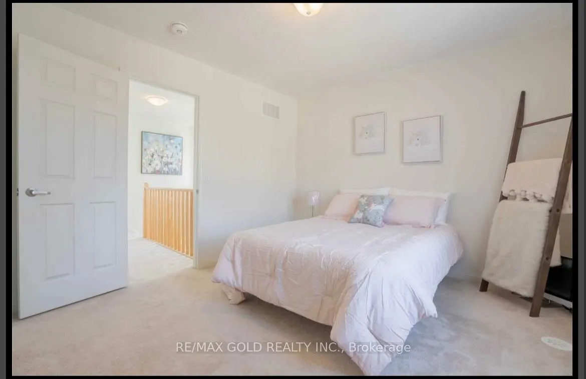 1 Beckenrose Court, #69