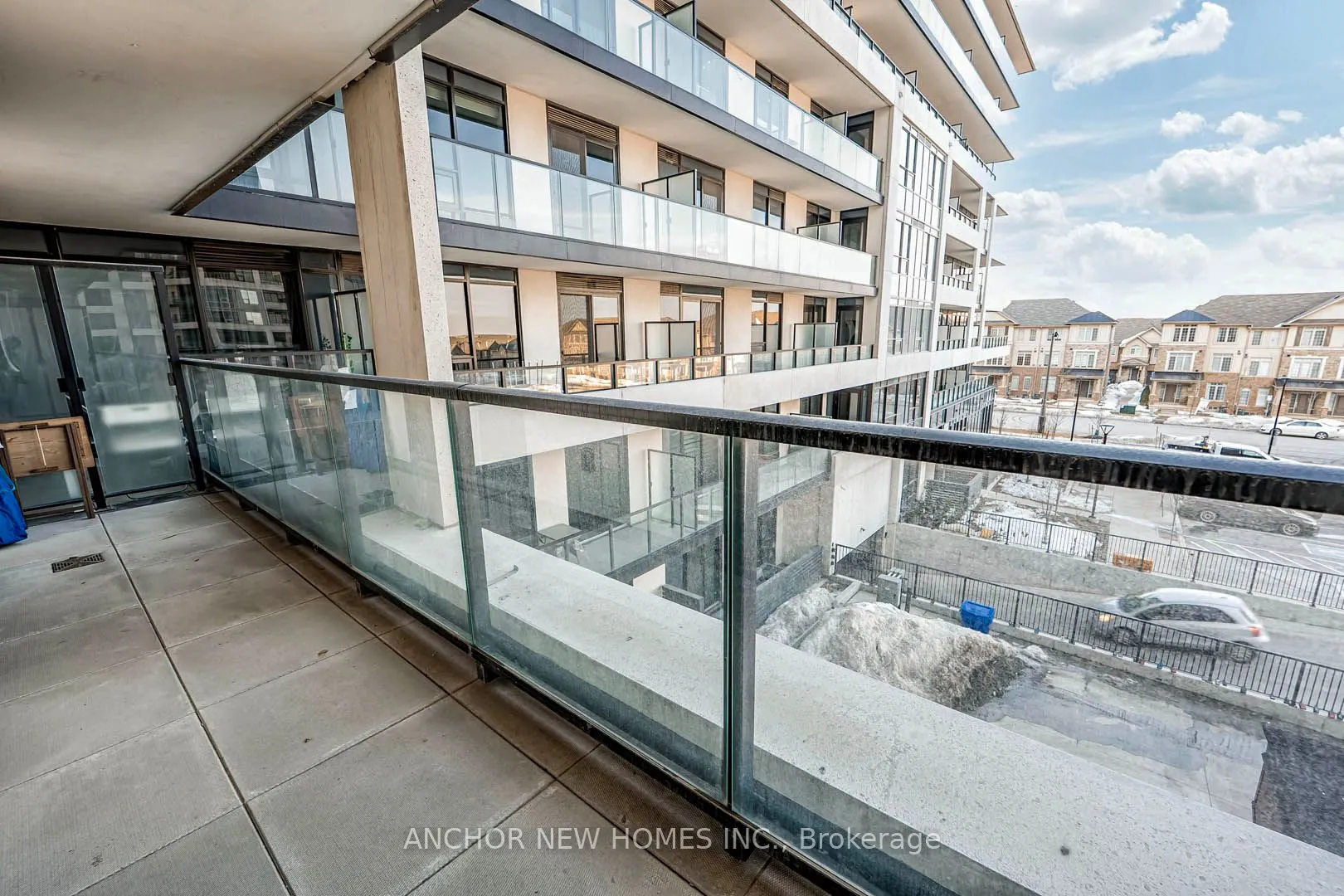 3220 William Coltson Ave Avenue E, #302