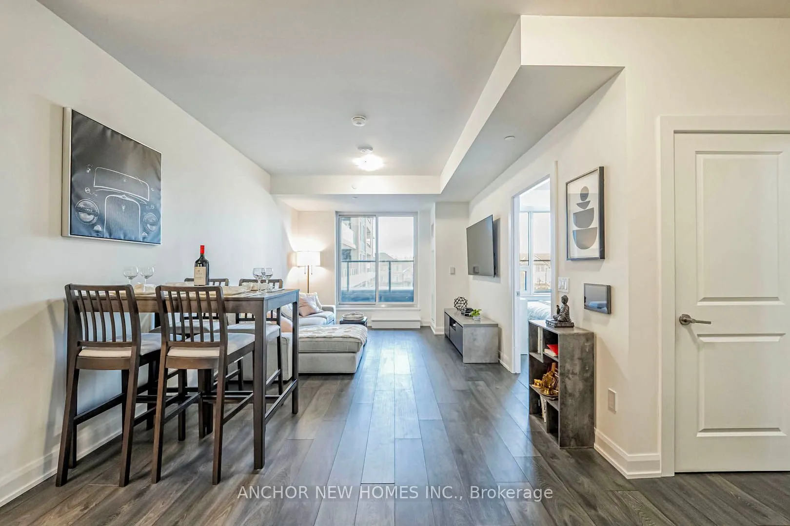 3220 William Coltson Ave Avenue E, #302