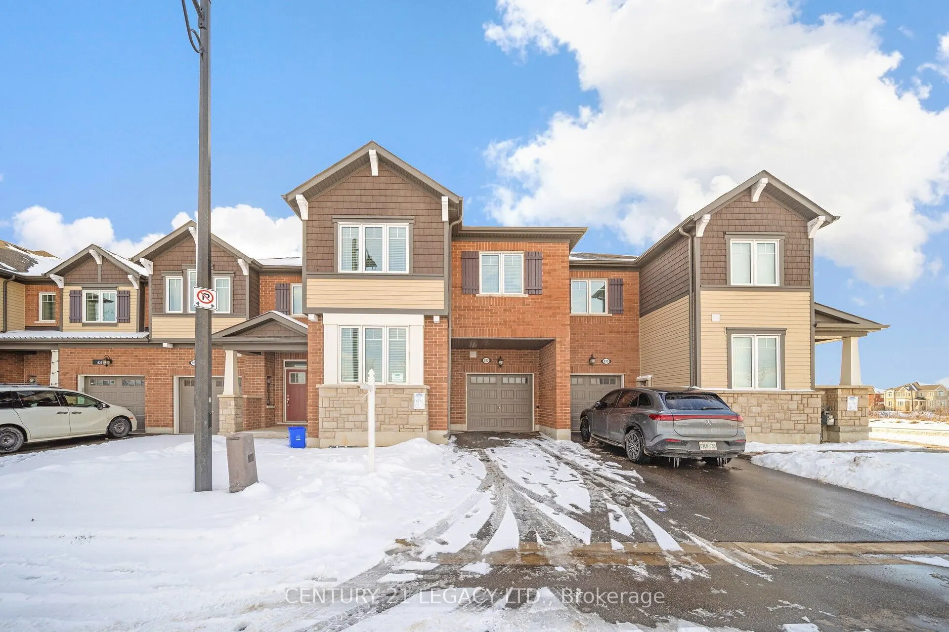 932 Cherry Court