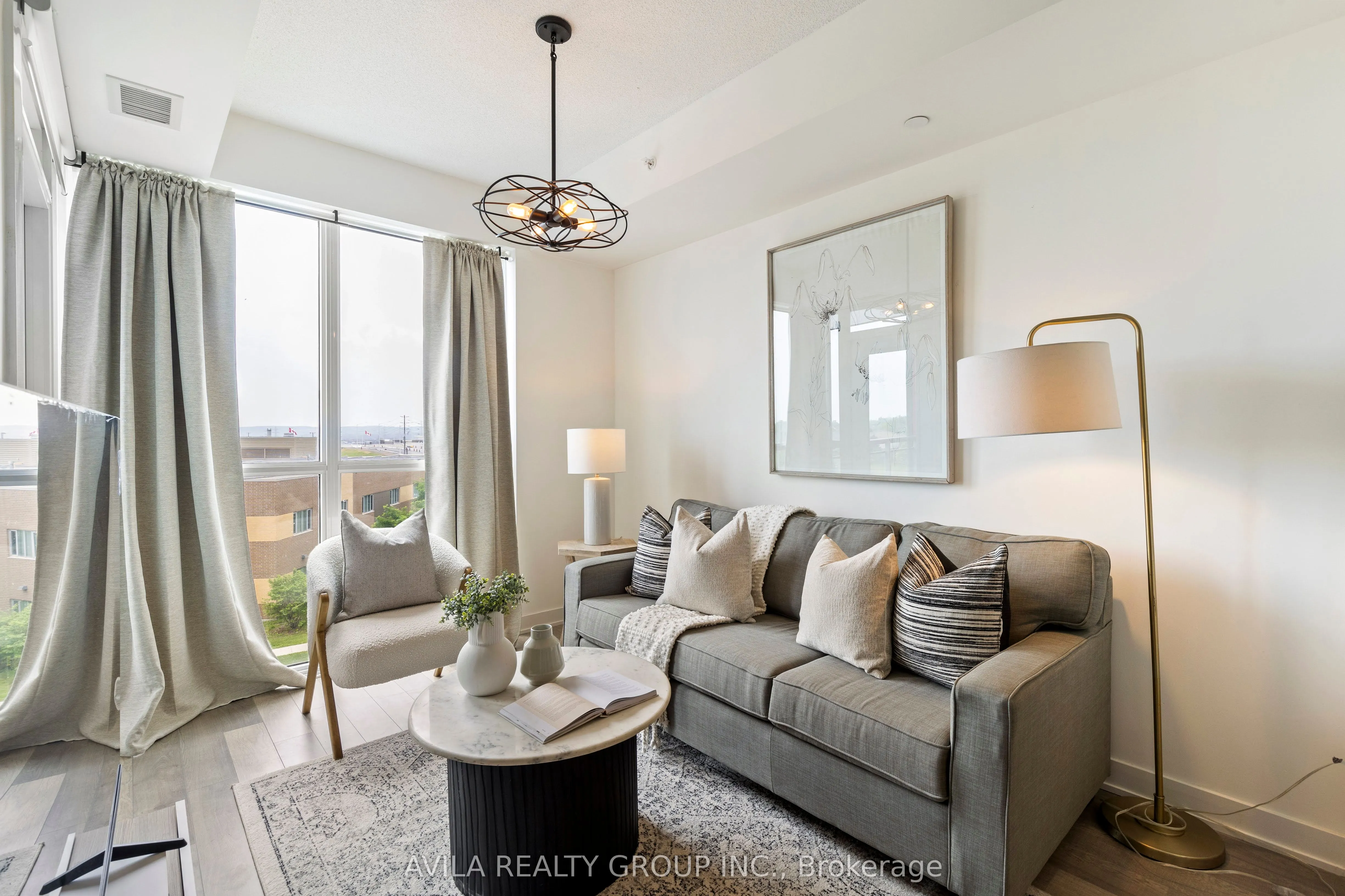 5220 Dundas Street, #D420