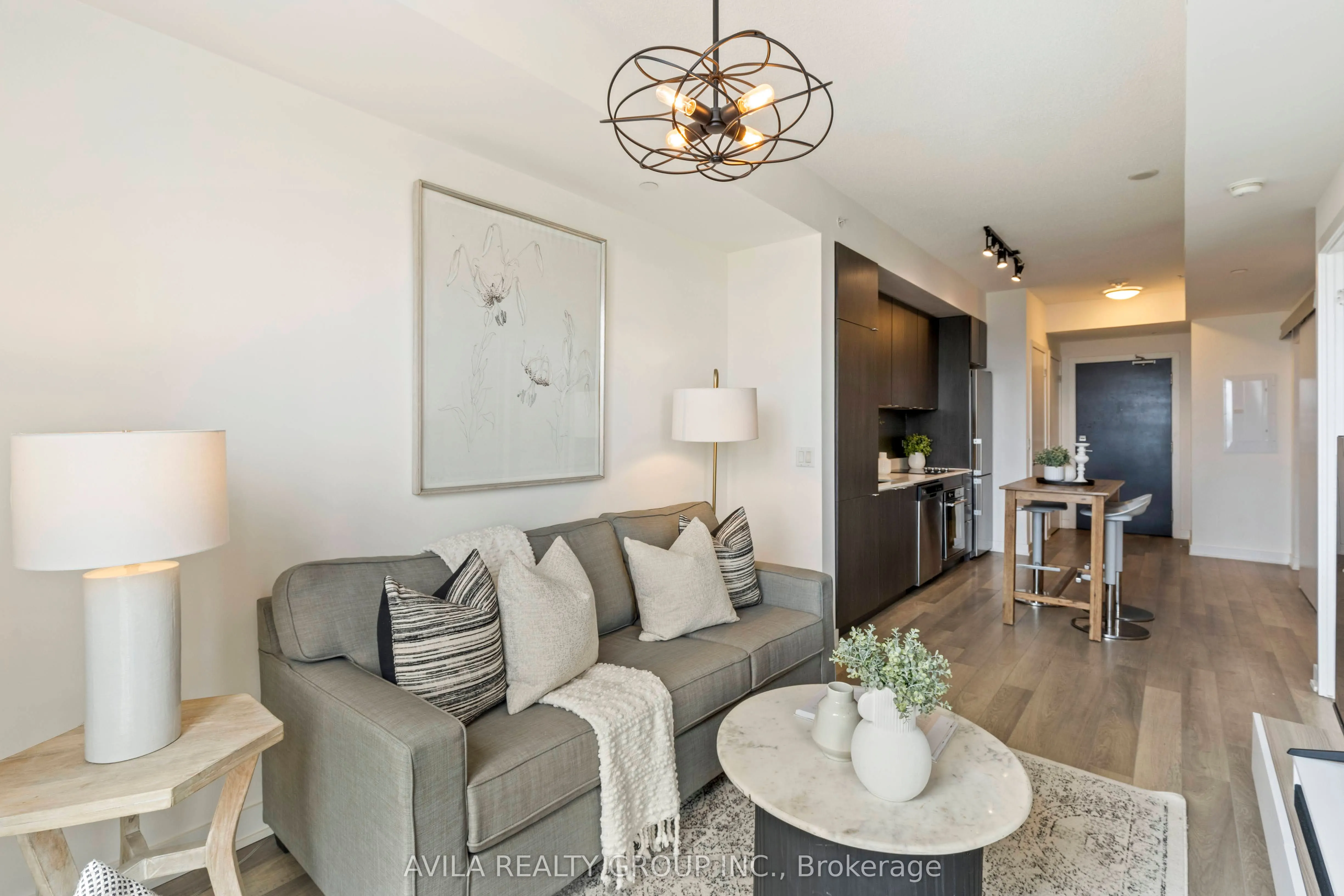 5220 Dundas Street, #D420