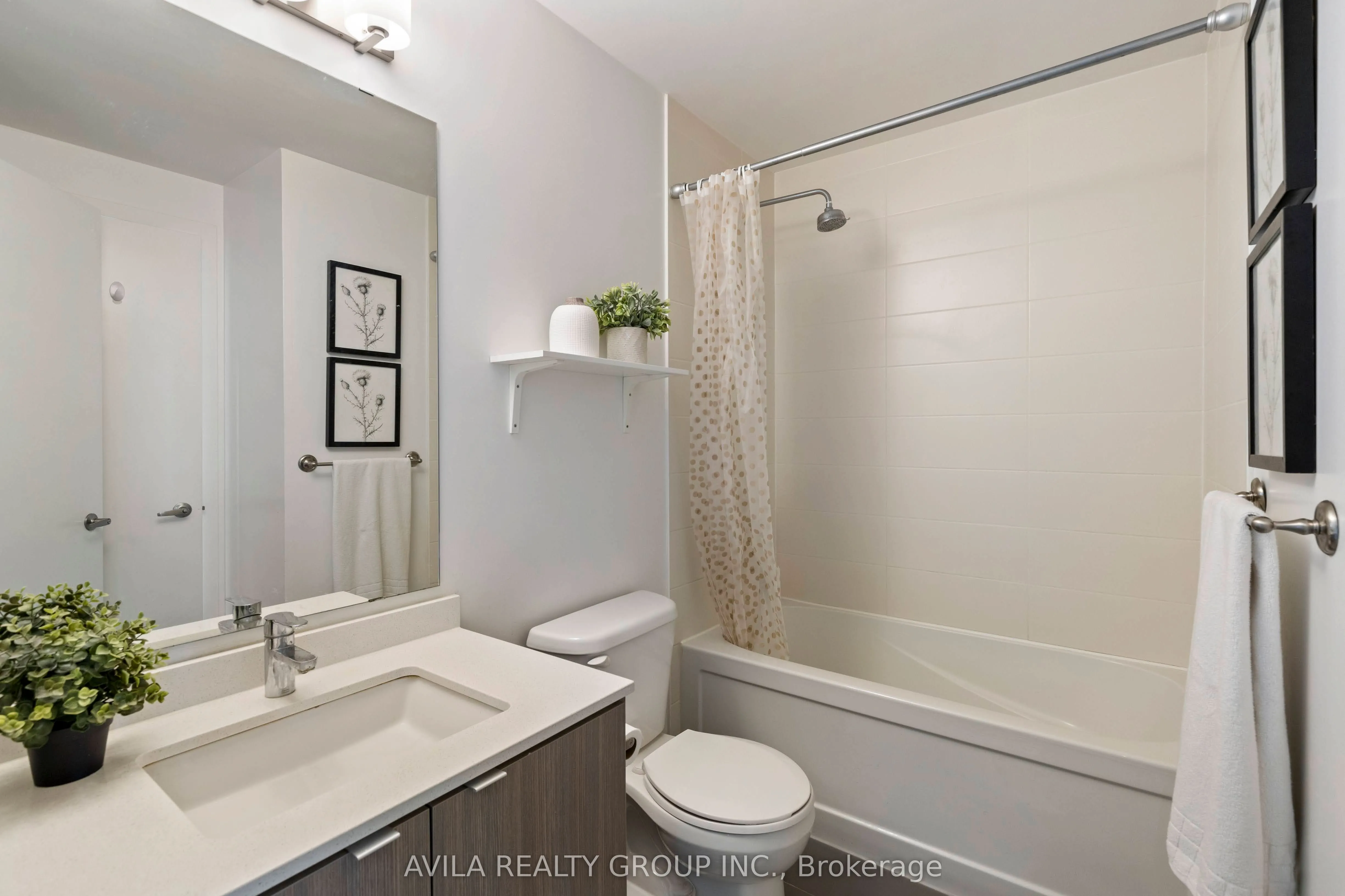 5220 Dundas Street, #D420