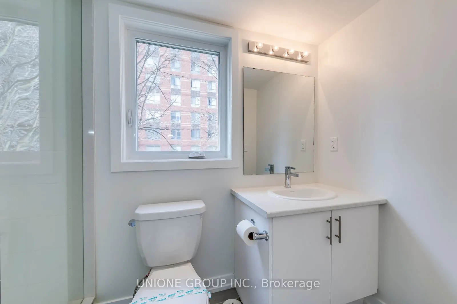 3562 Colonial Drive, #12