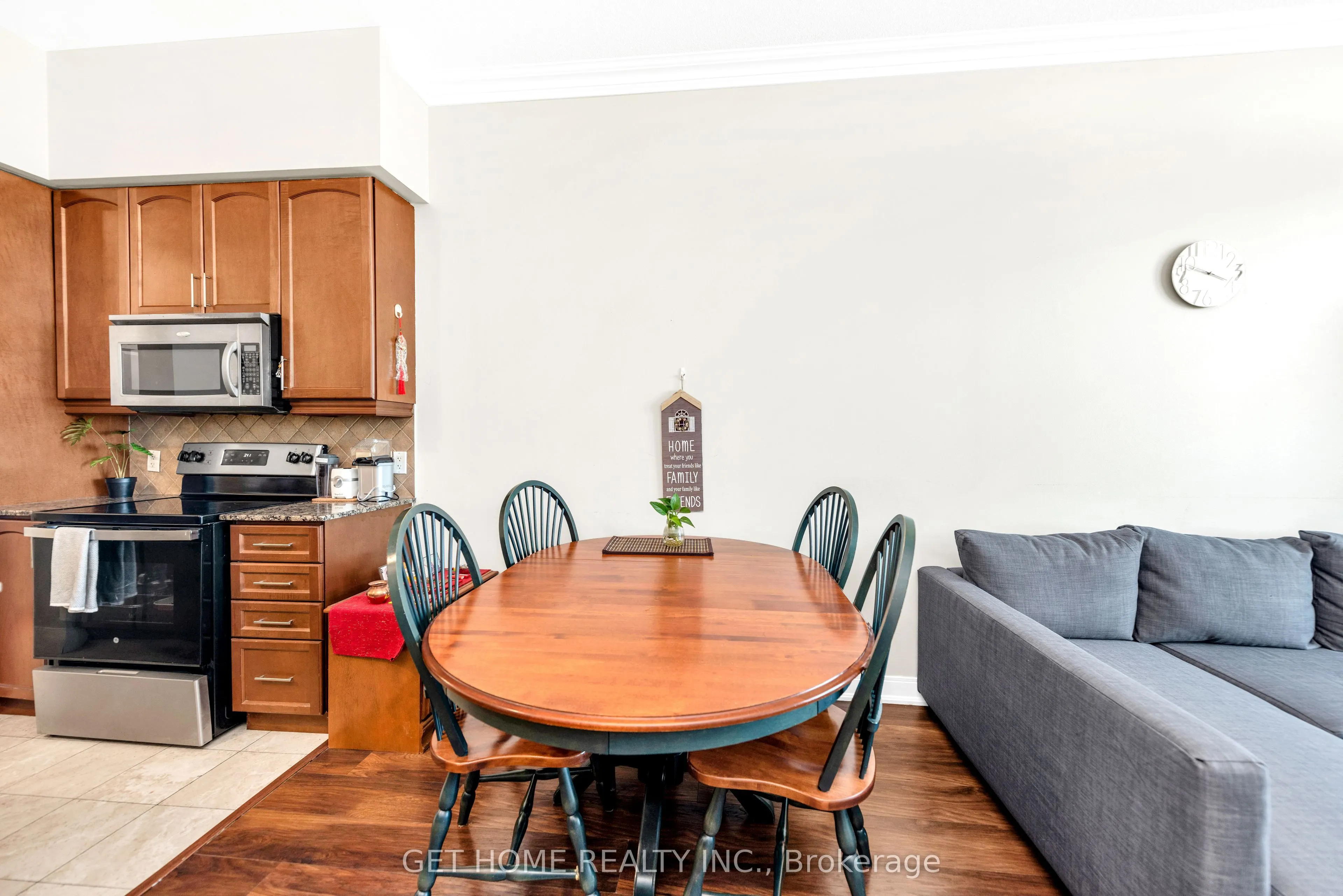 80 Absolute Avenue, #3410