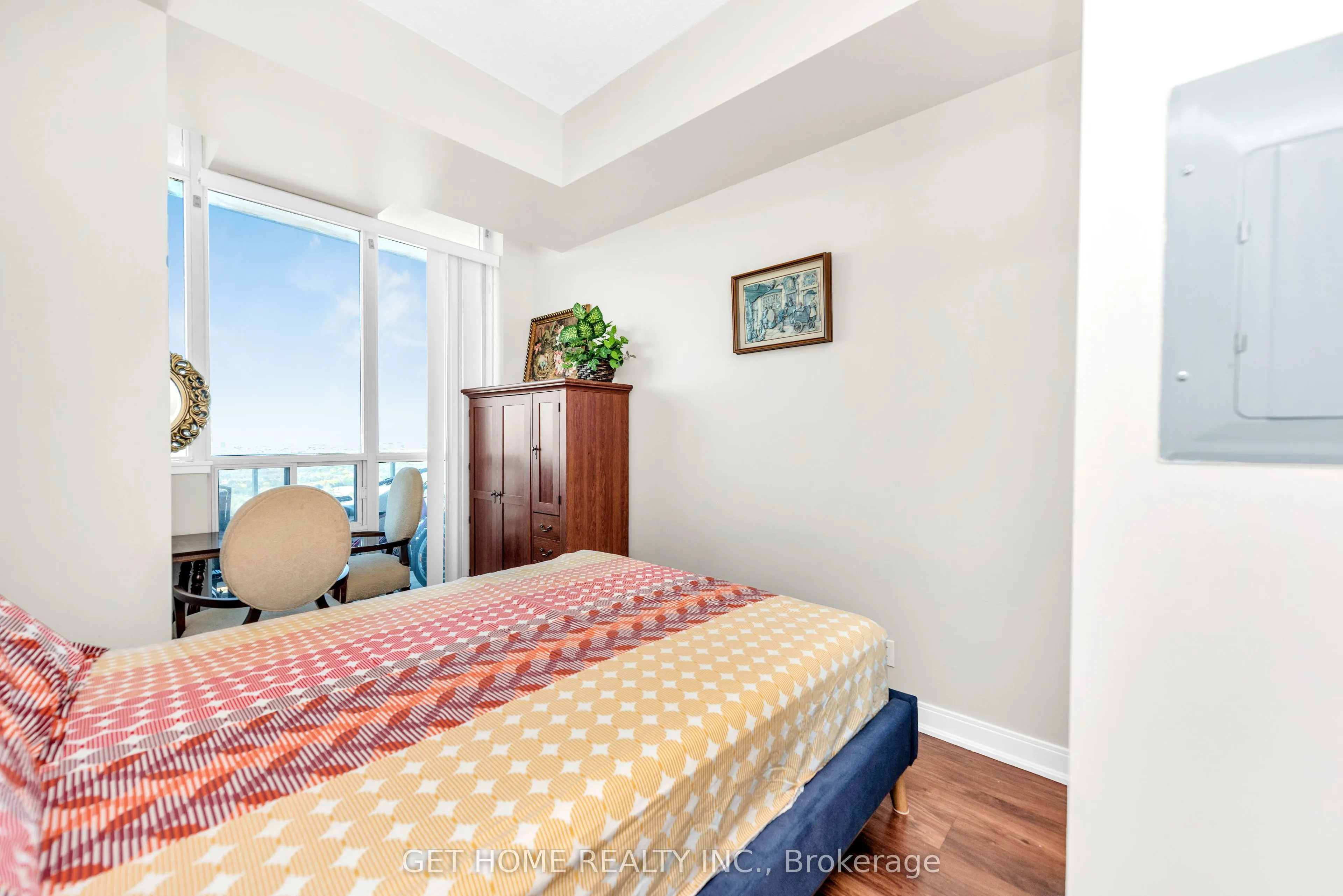 80 Absolute Avenue, #3410