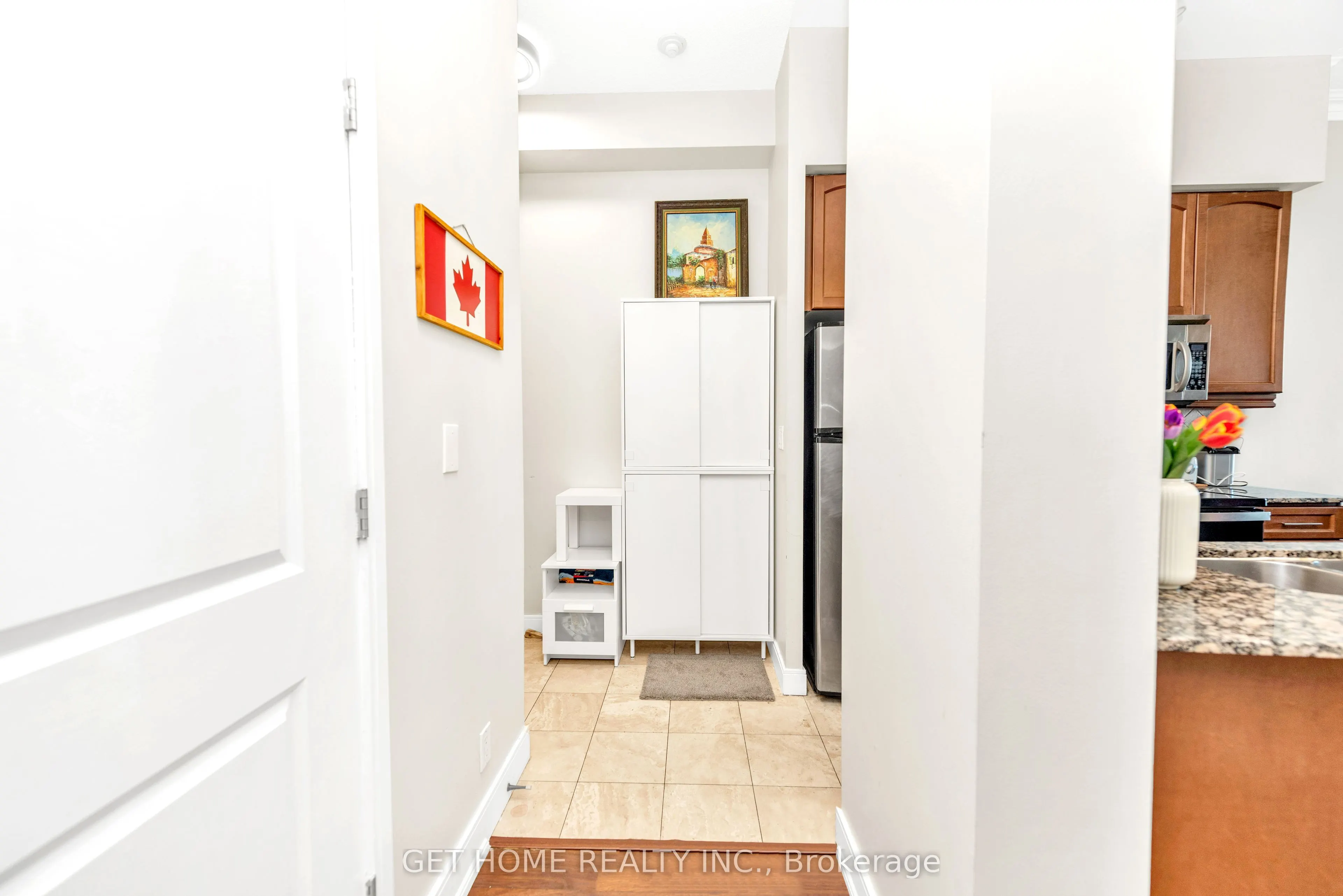 80 Absolute Avenue, #3410