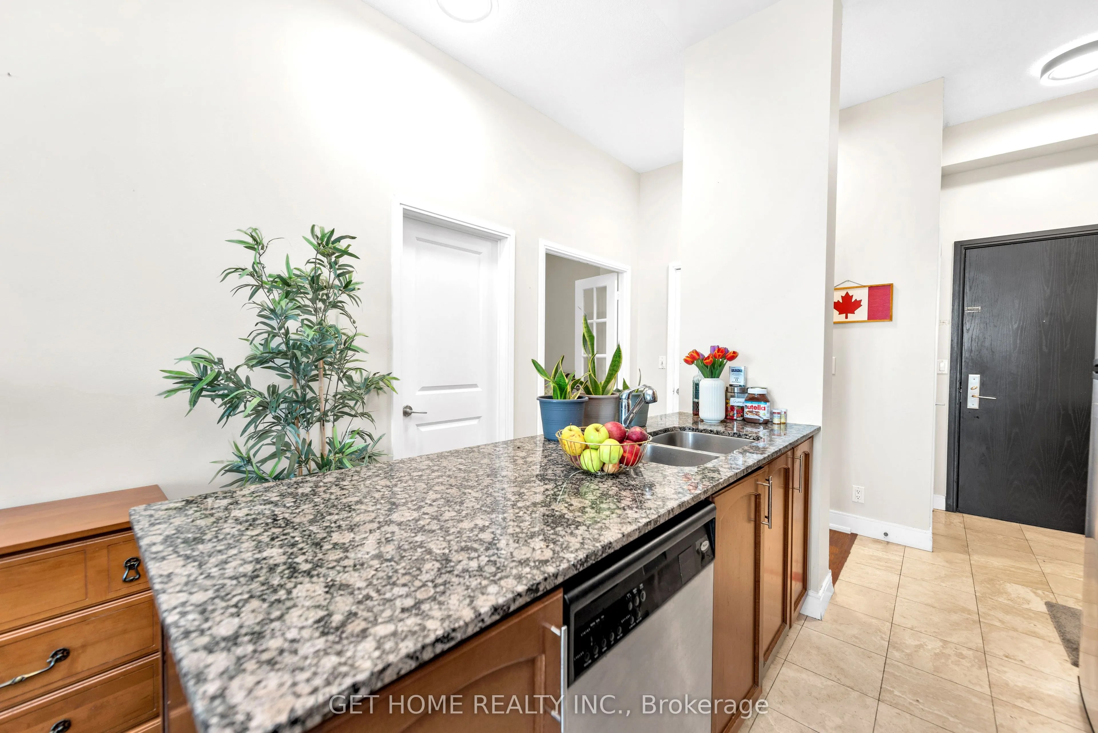 80 Absolute Avenue, #3410