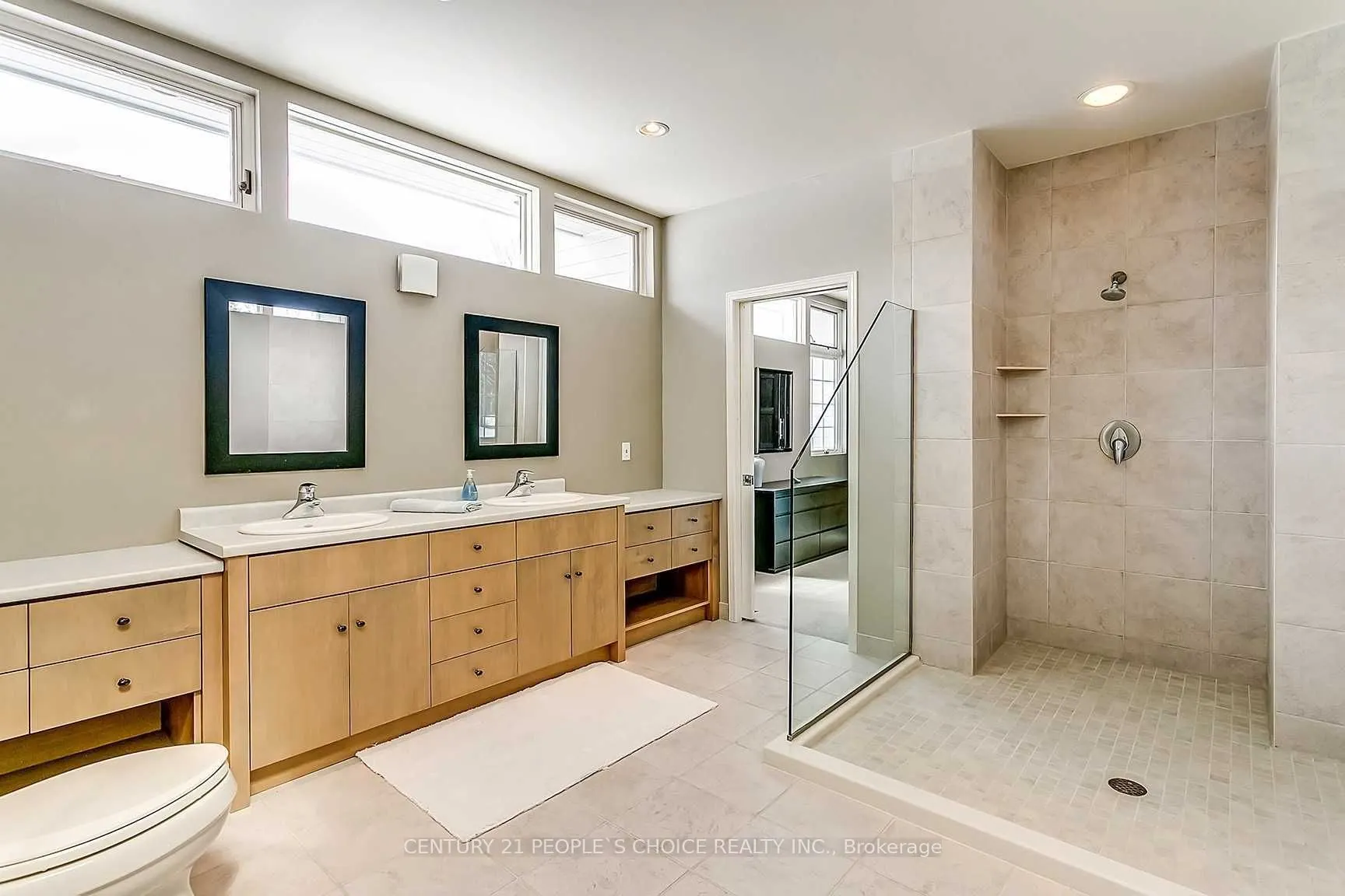 258 Boland Crescent