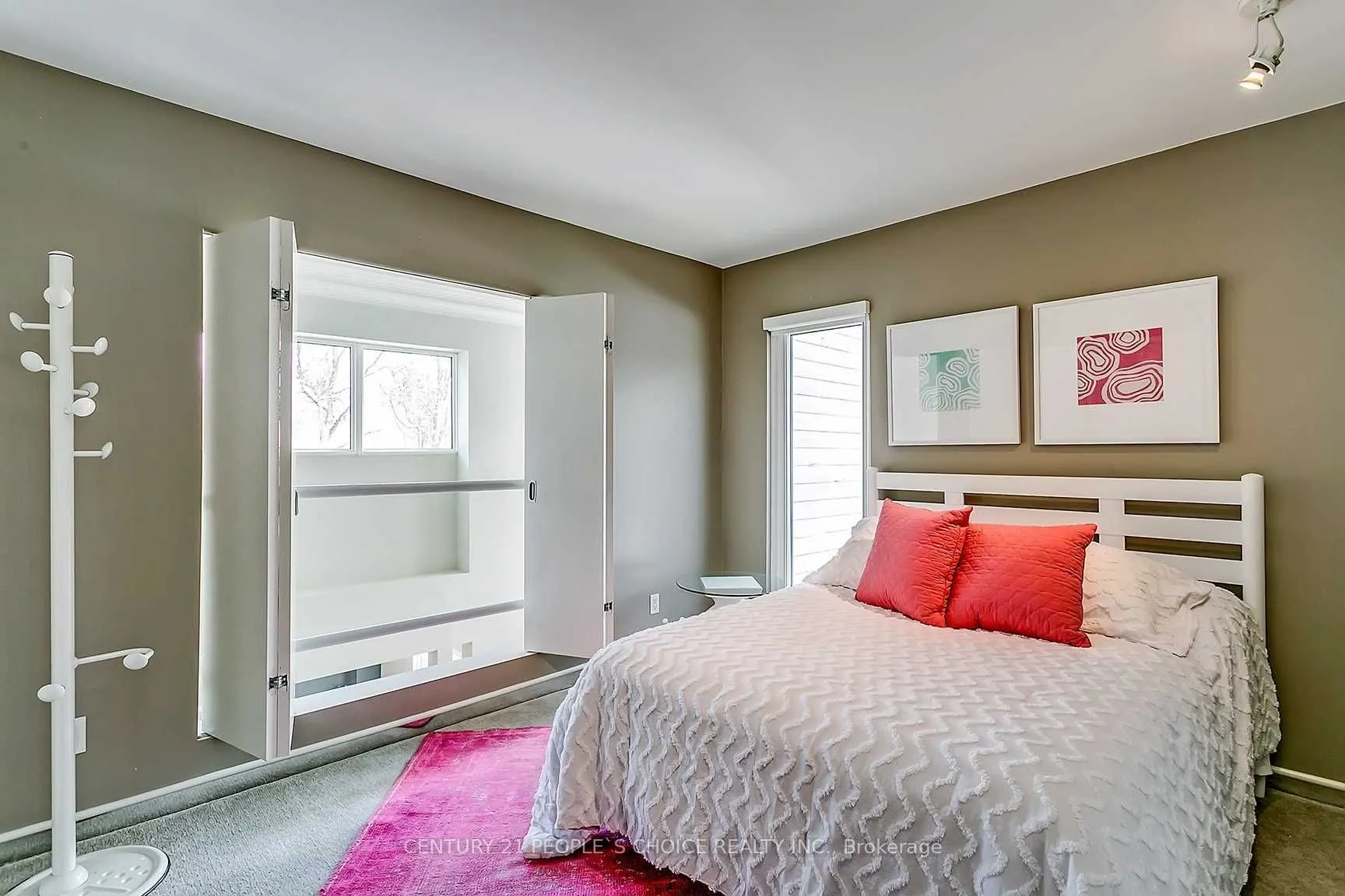 258 Boland Crescent