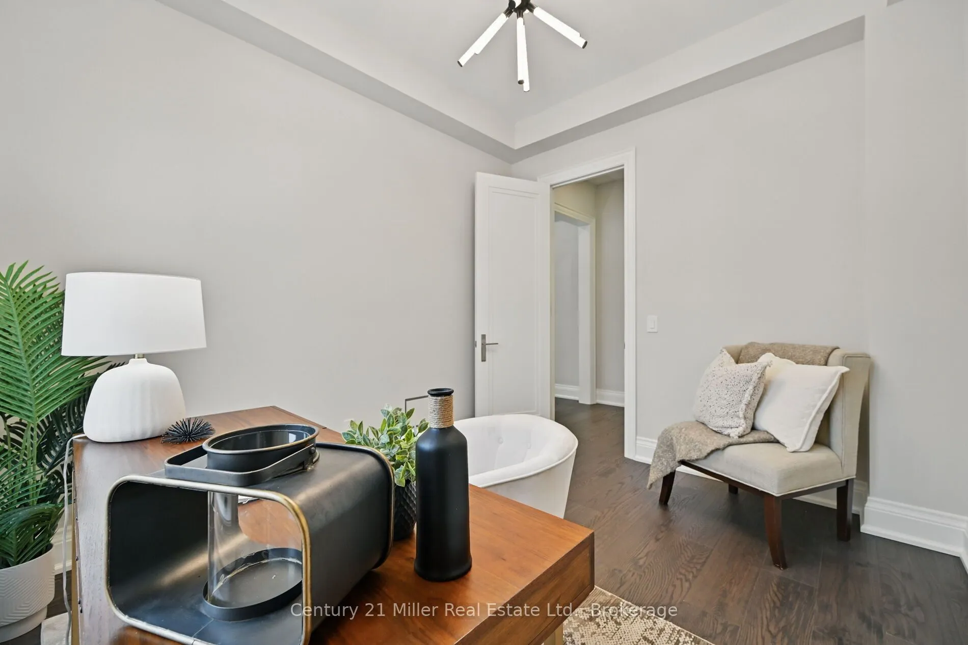 2343 Edward Leaver Trail
