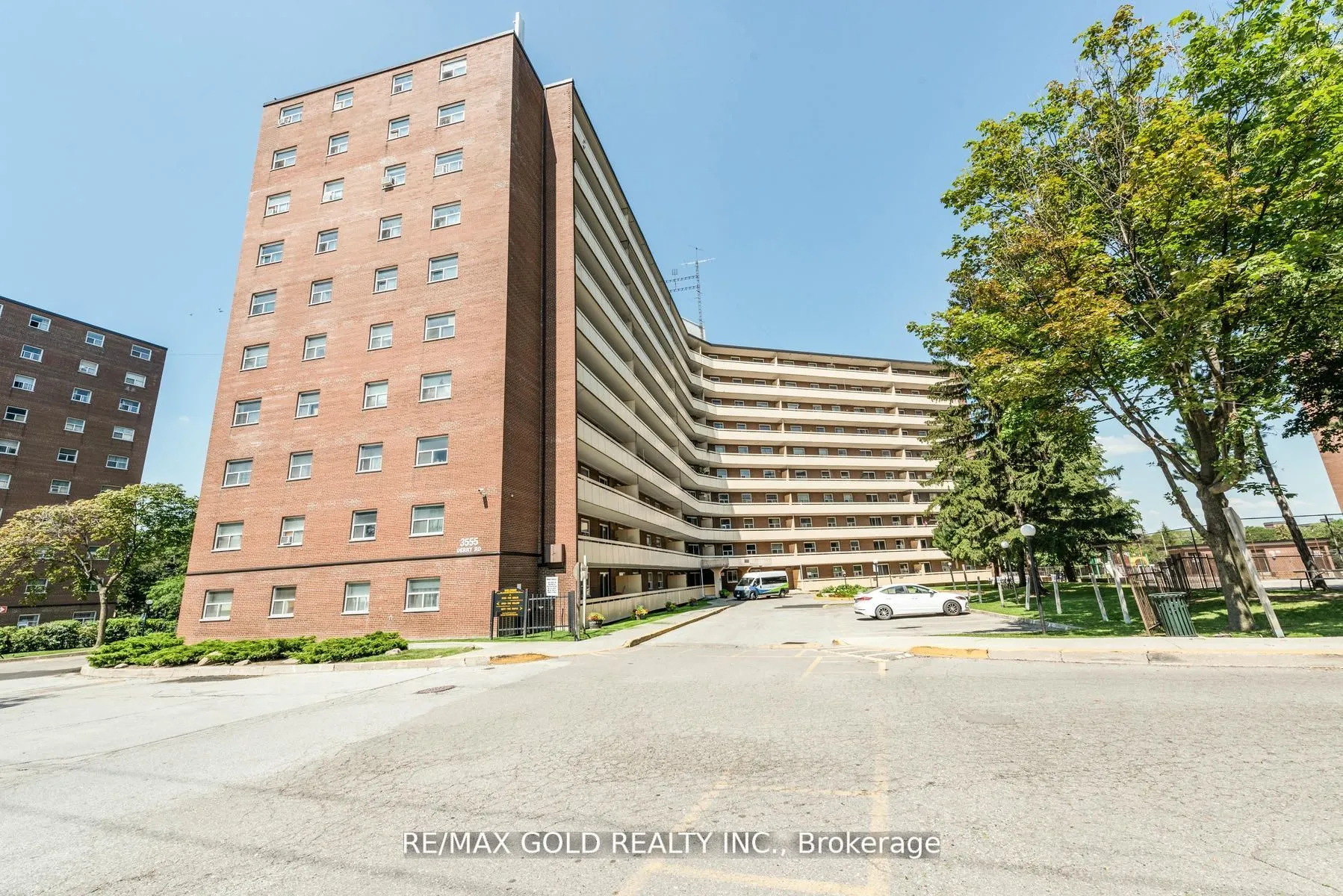 3555 Derry Road E #1006
