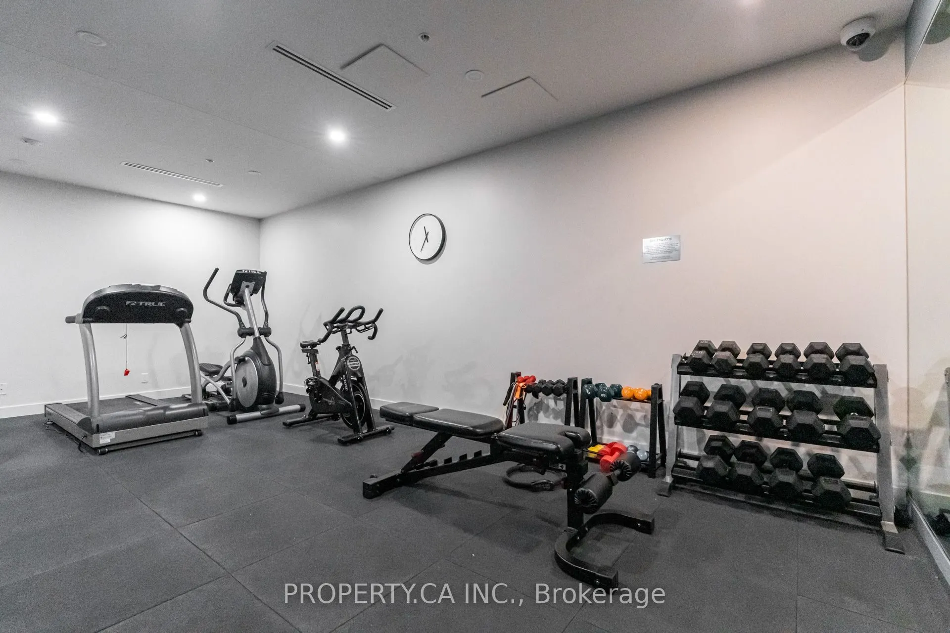 38 Howard Park Avenue, #212