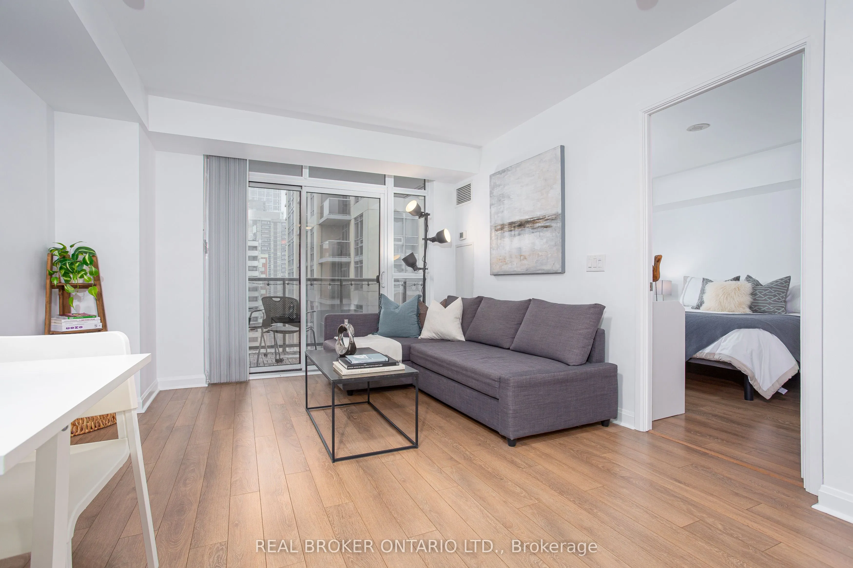 1 Michael Power Place, #1603