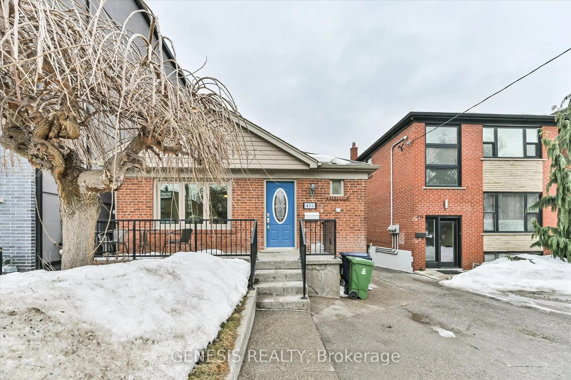 455 Caledonia Road