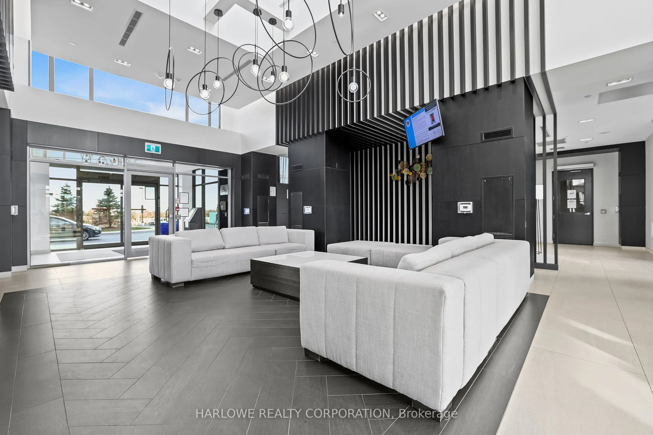 4677 Glen Erin Drive, #801