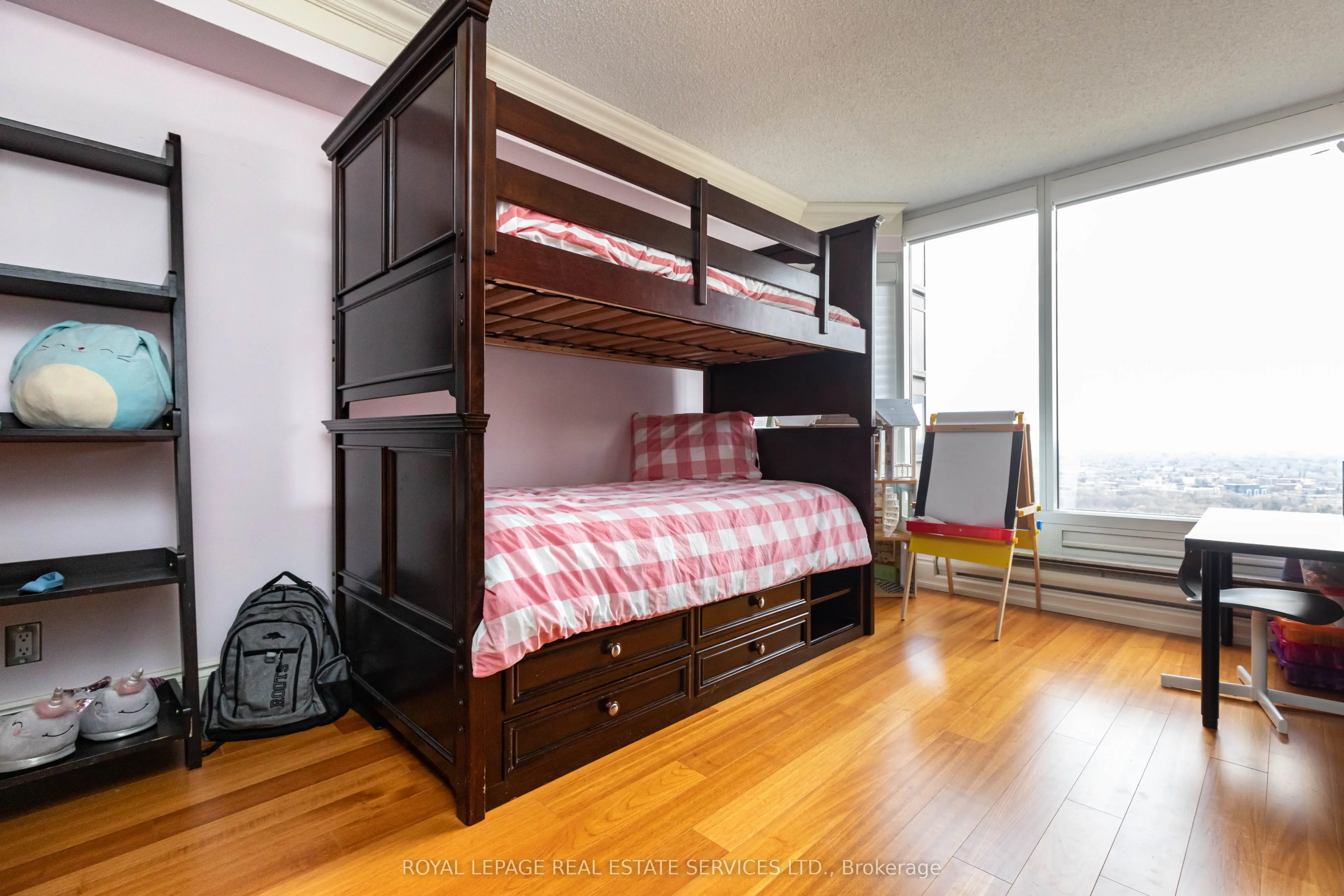 1 Palace Pier Court, #4201