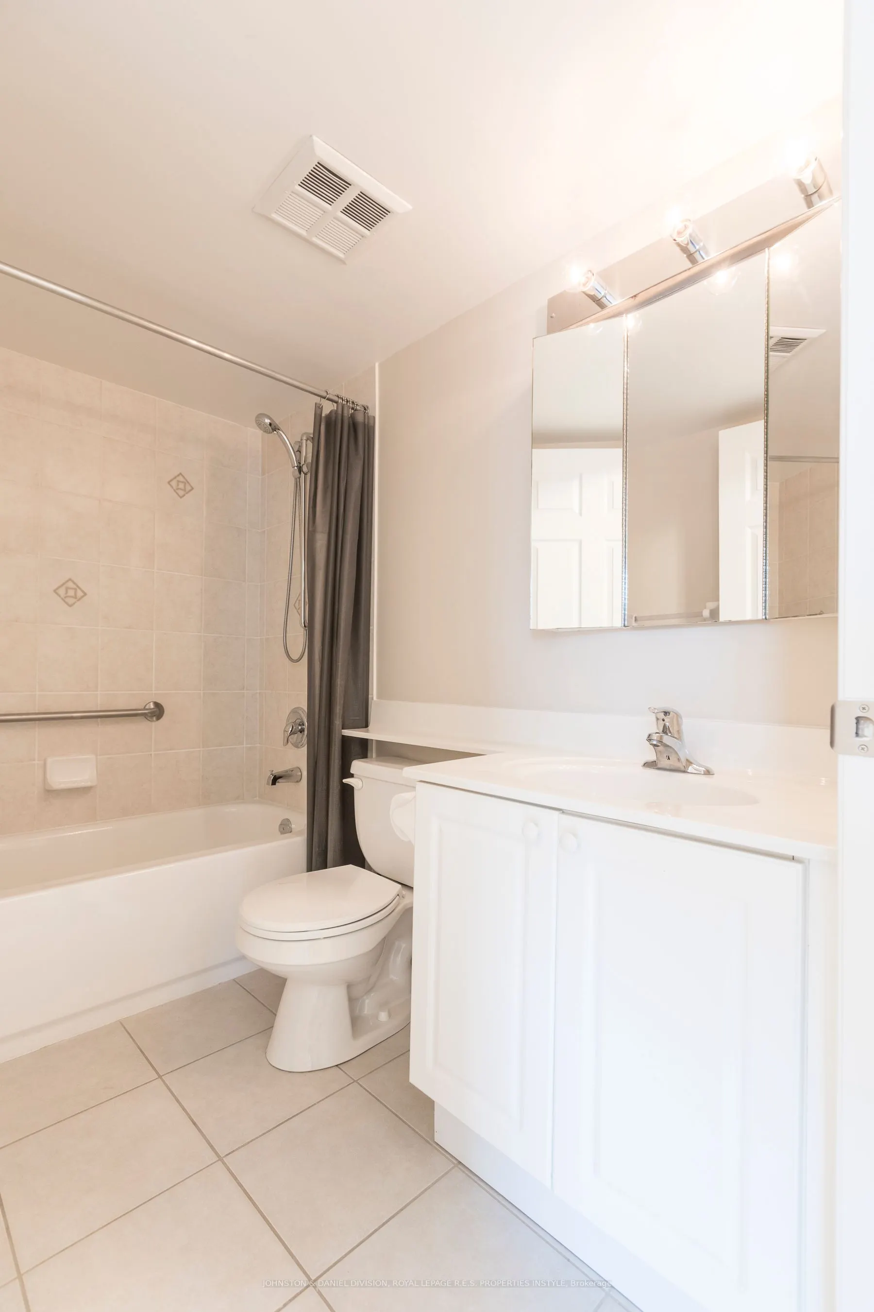 9 Michael Power Place, #1010