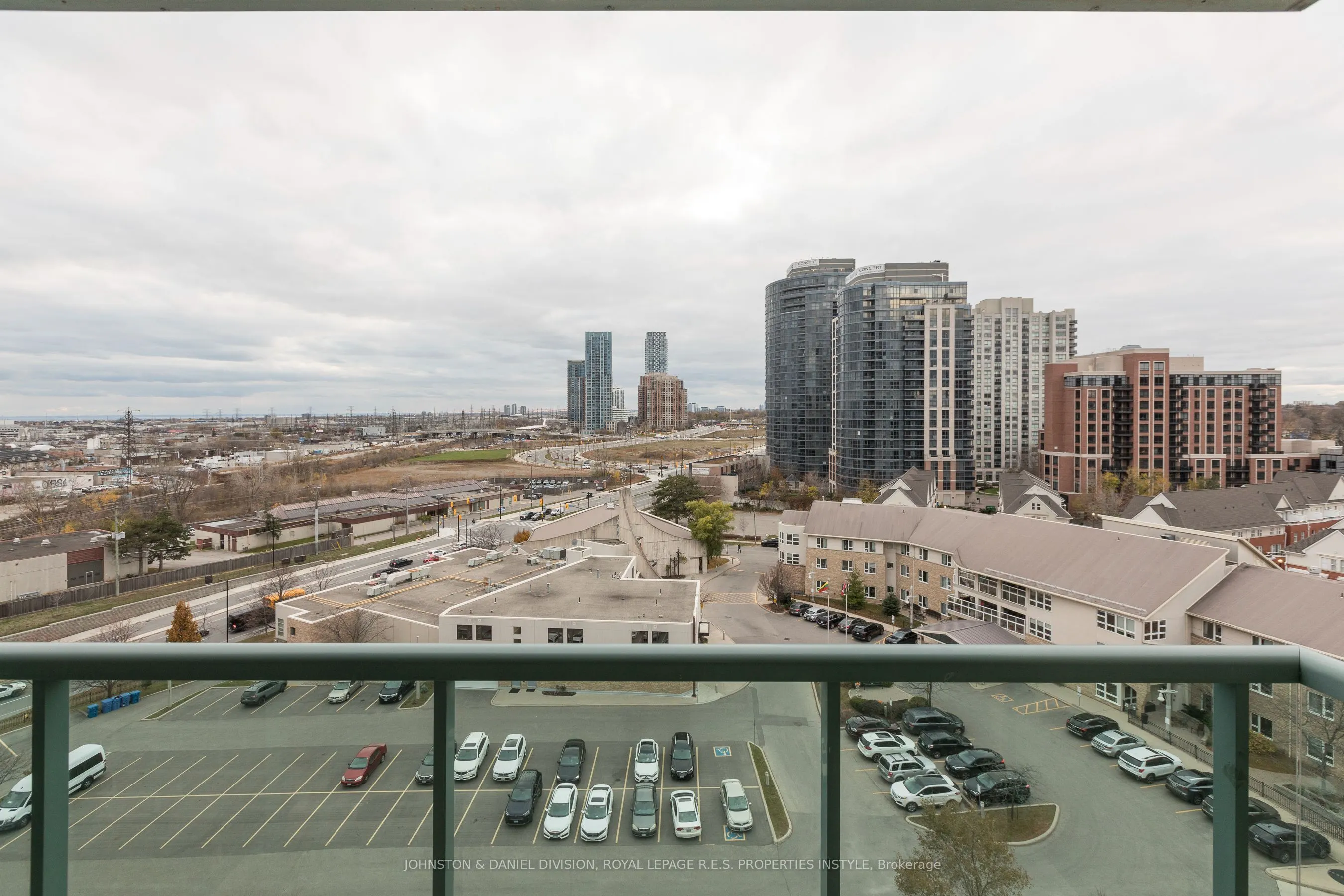 9 Michael Power Place, #1010