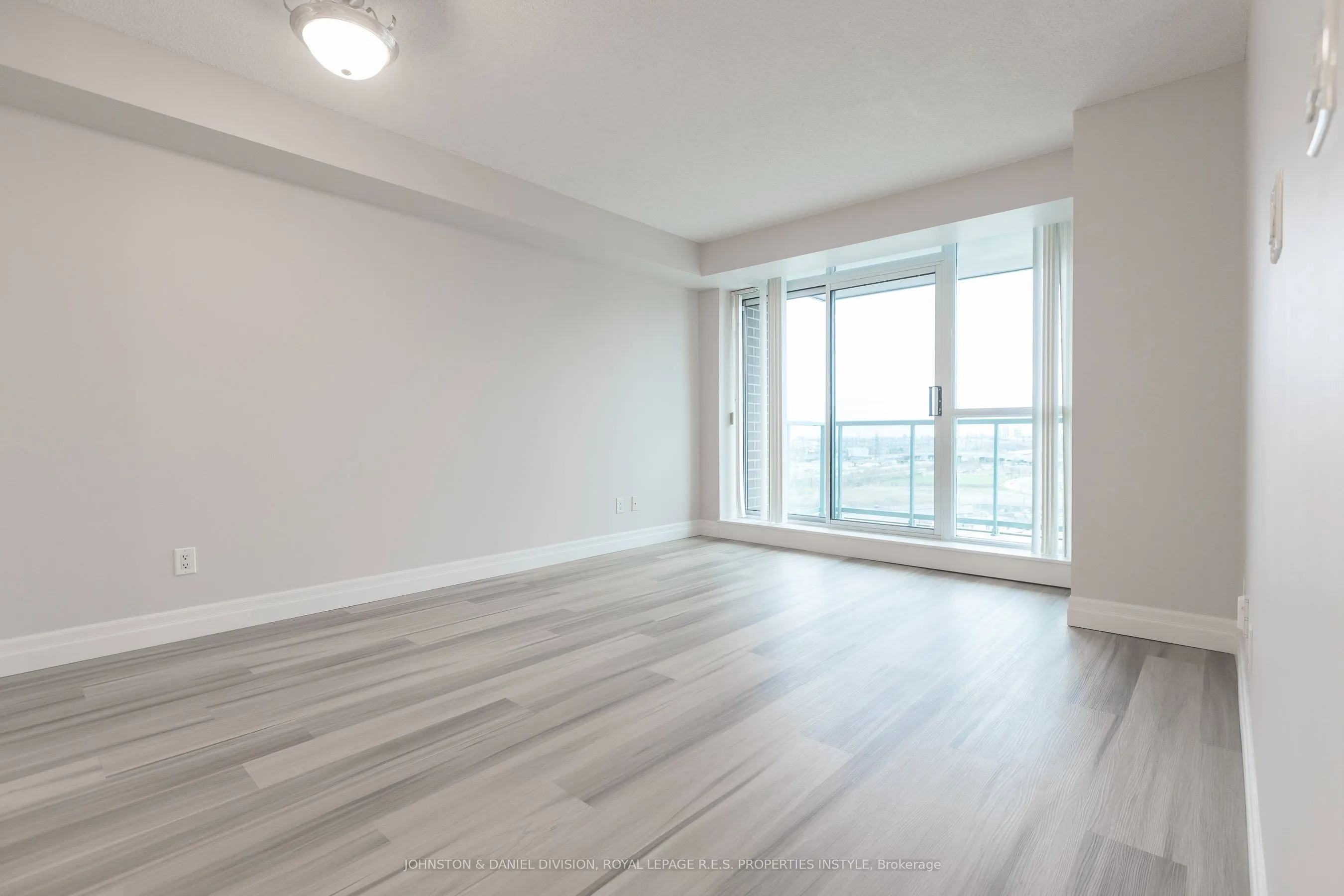 9 Michael Power Place, #1010