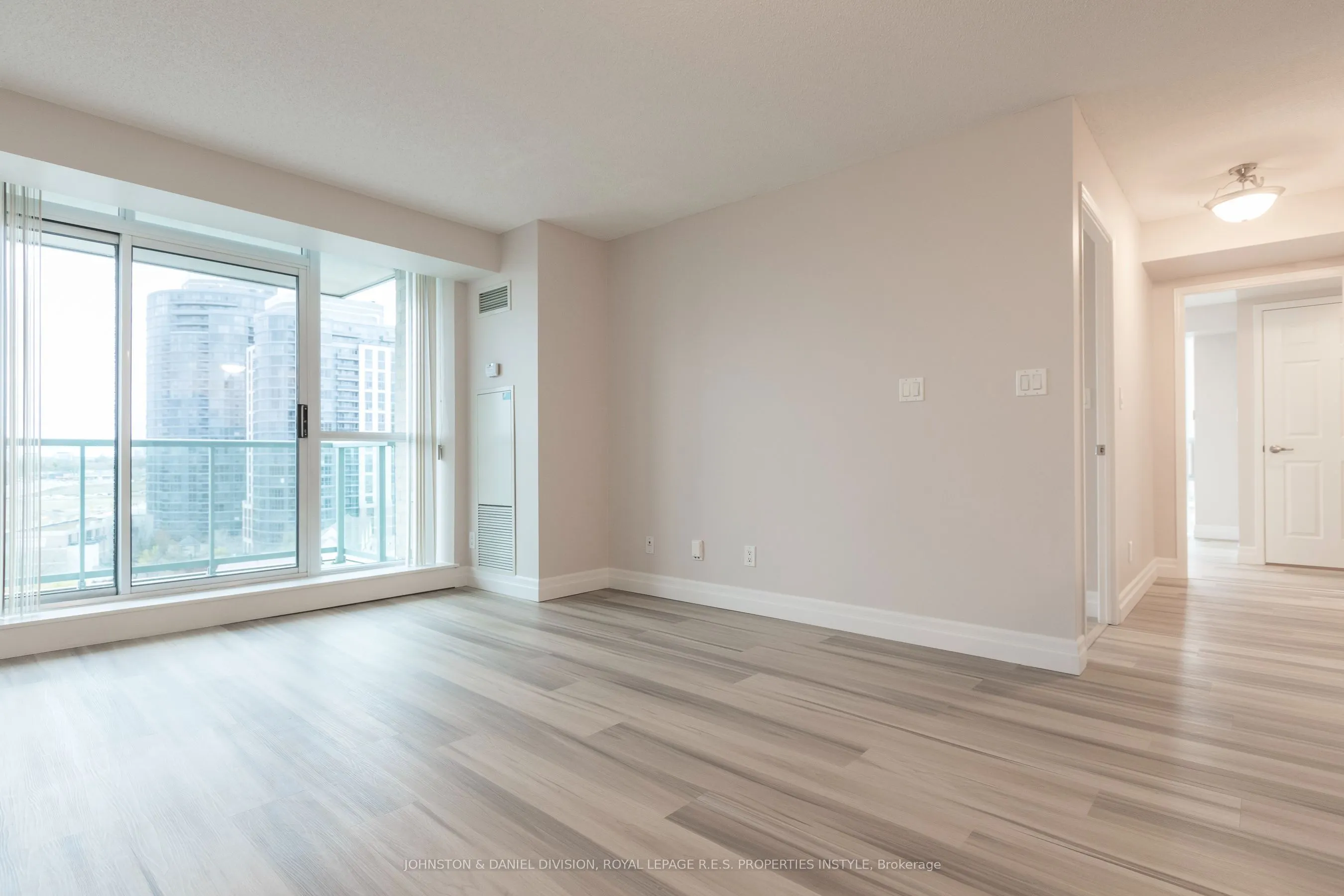 9 Michael Power Place, #1010