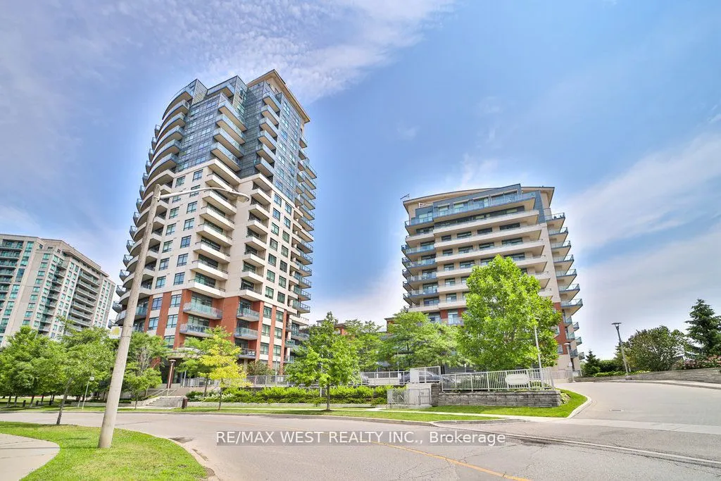 25 Fontenay Court, #808