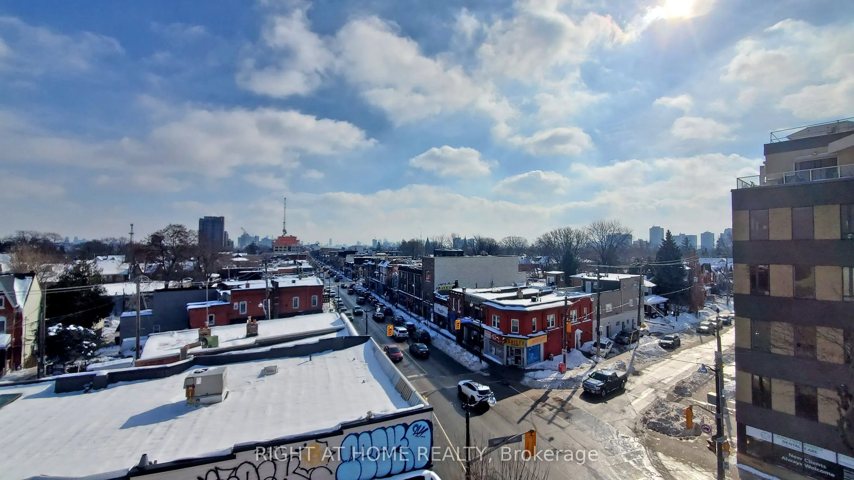 3122 Dundas Street W #Unit 3