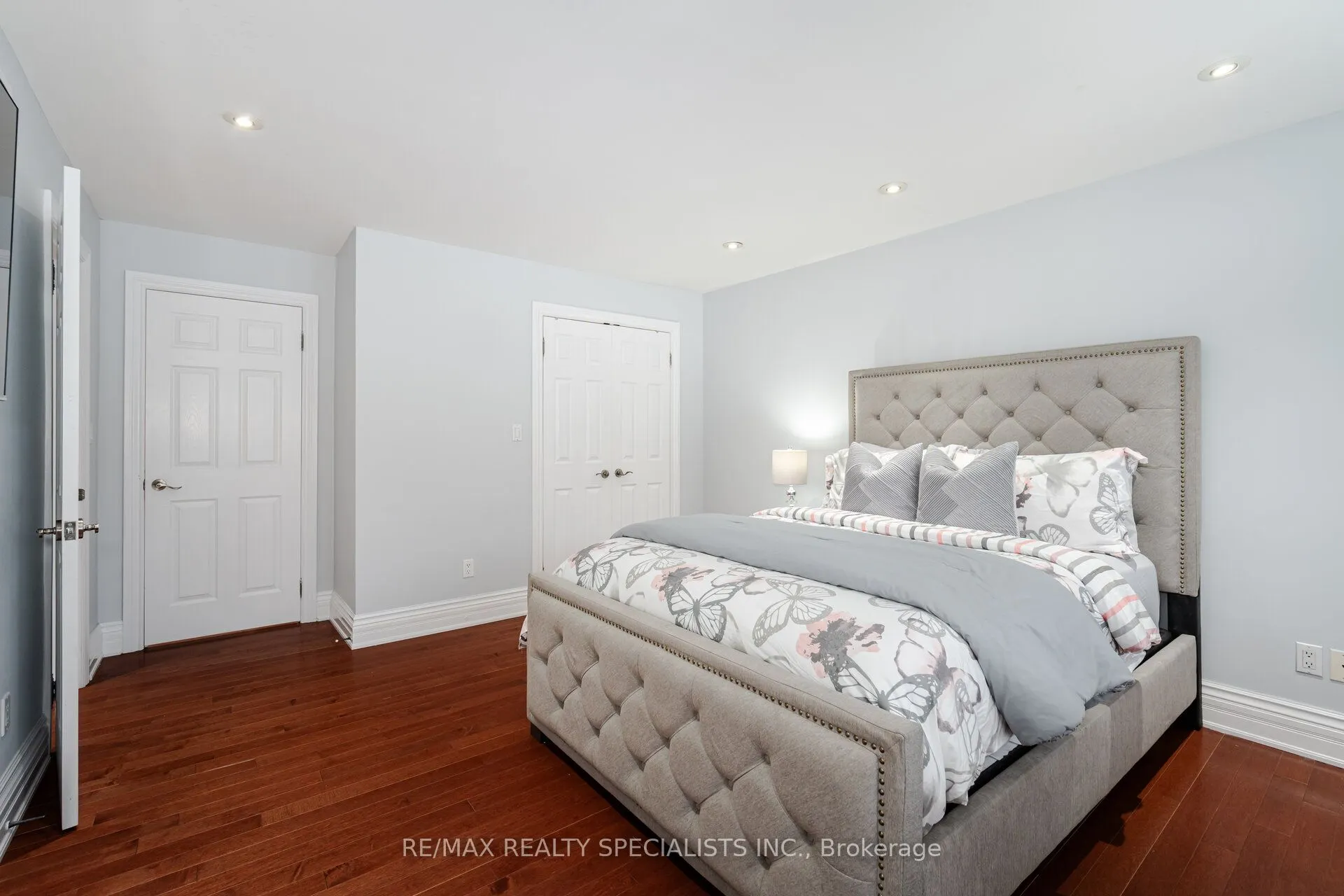 3 Valley Hill Drive