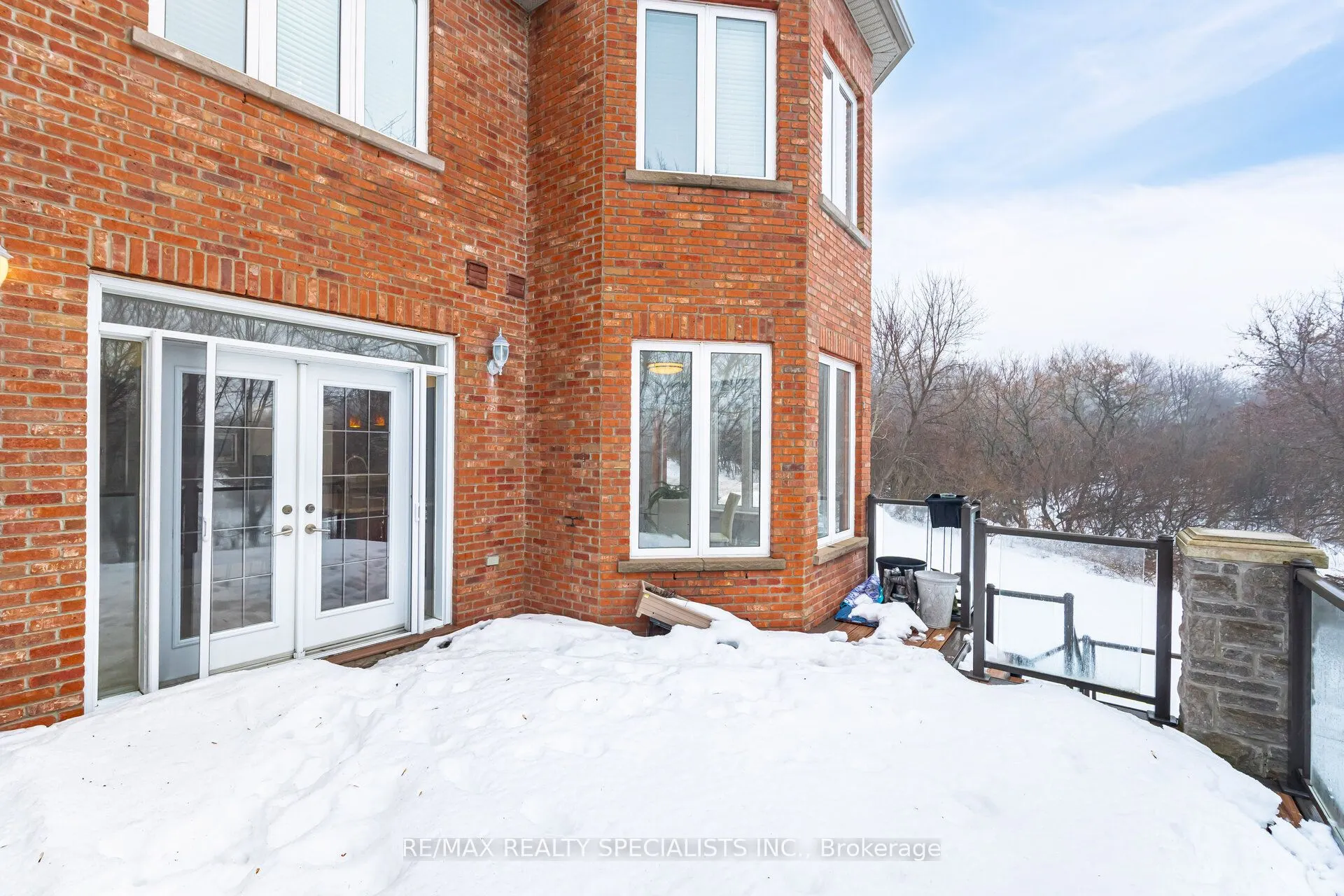 3 Valley Hill Drive