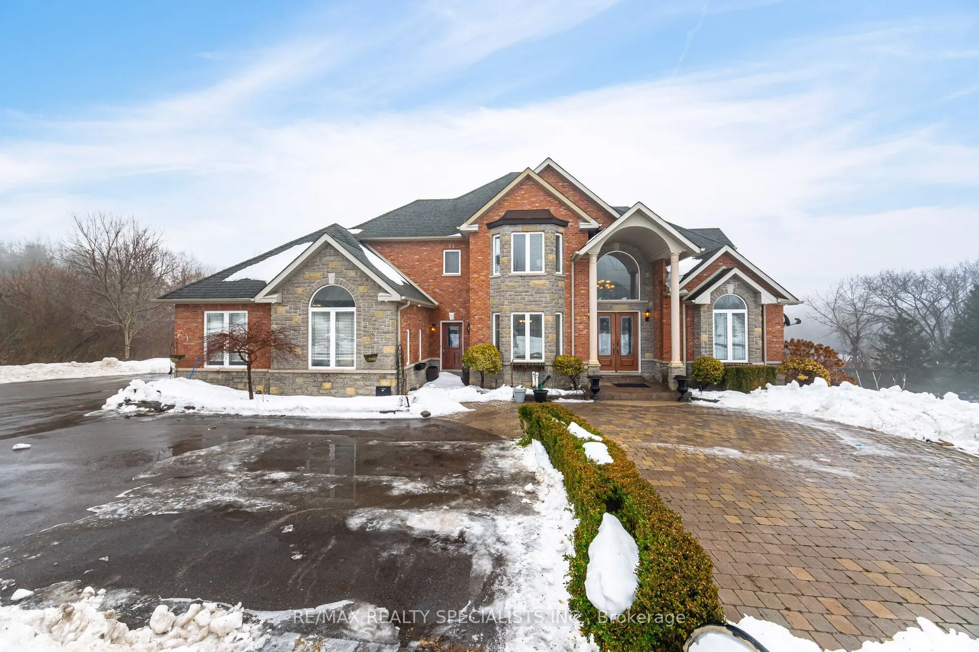 3 Valley Hill Drive