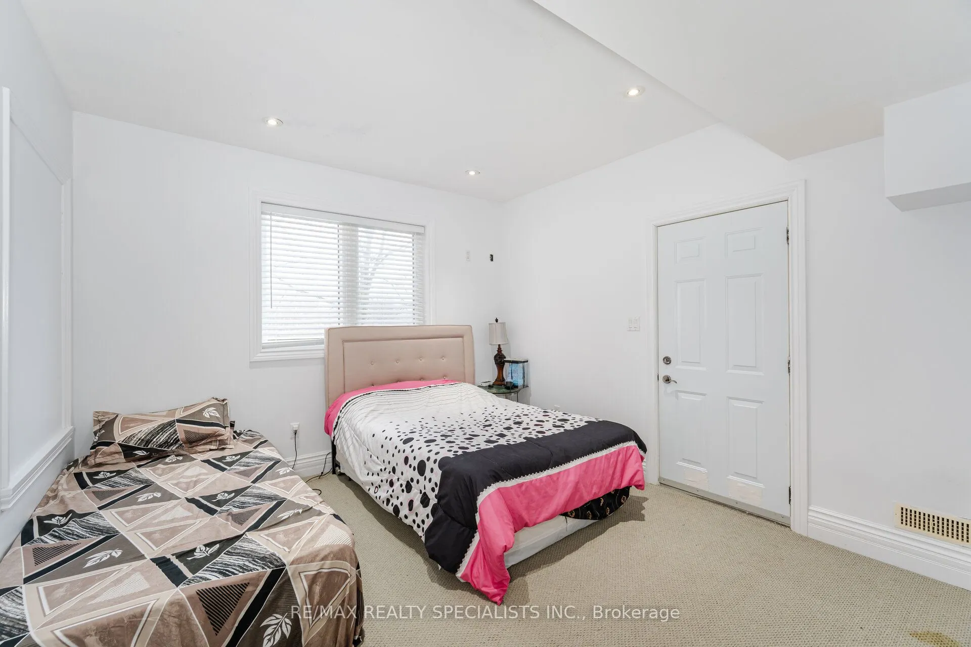3 Valley Hill Drive