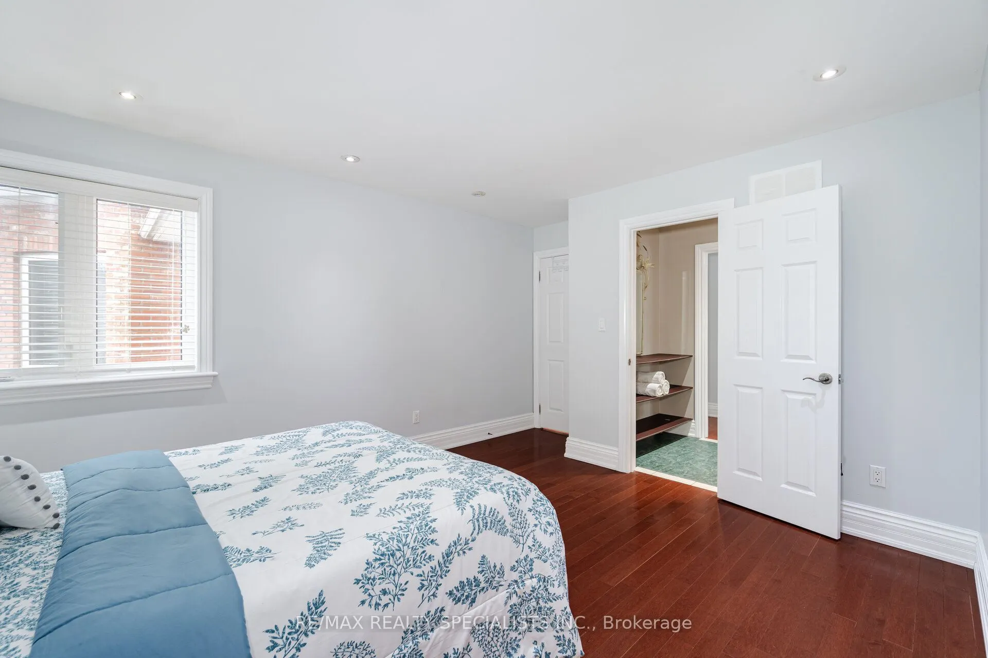 3 Valley Hill Drive