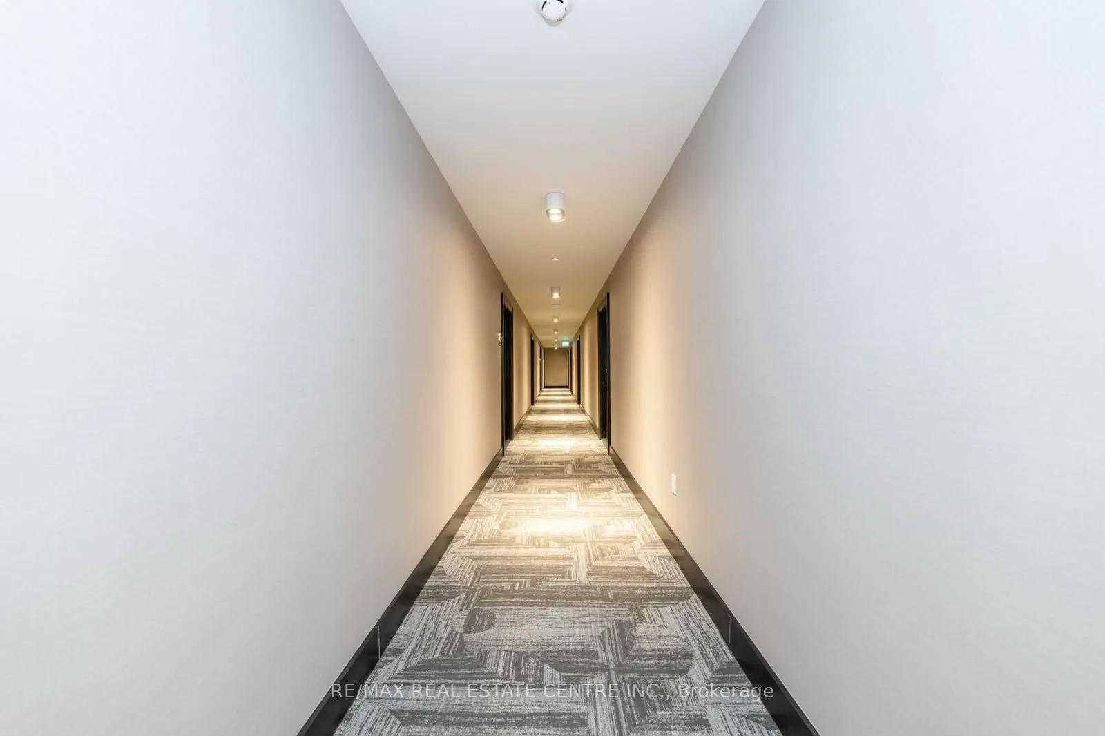 2343 Khalsa Gate, #313