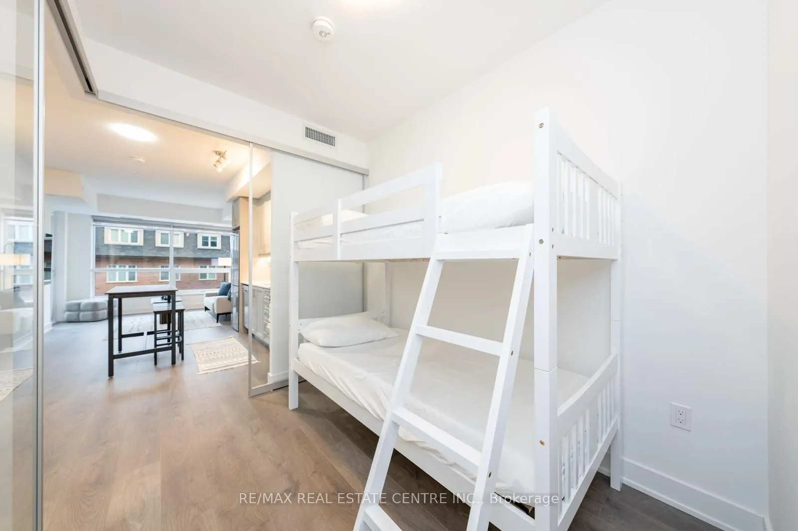 2343 Khalsa Gate, #313