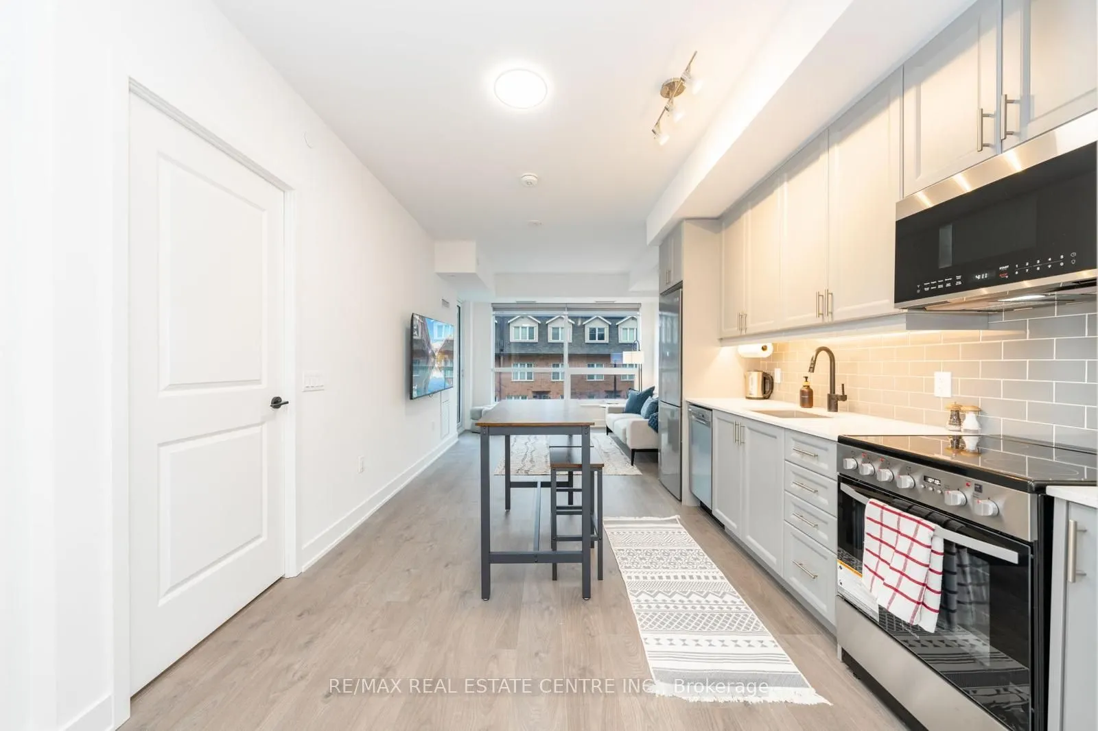 2343 Khalsa Gate, #313
