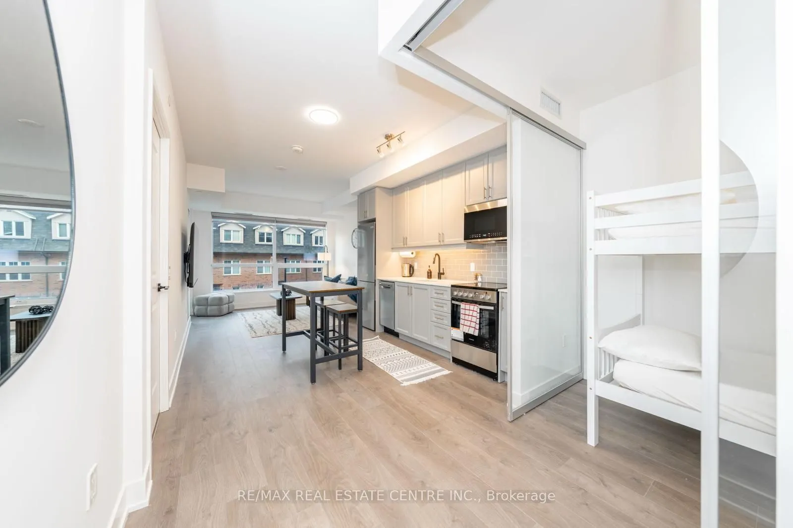 2343 Khalsa Gate, #313