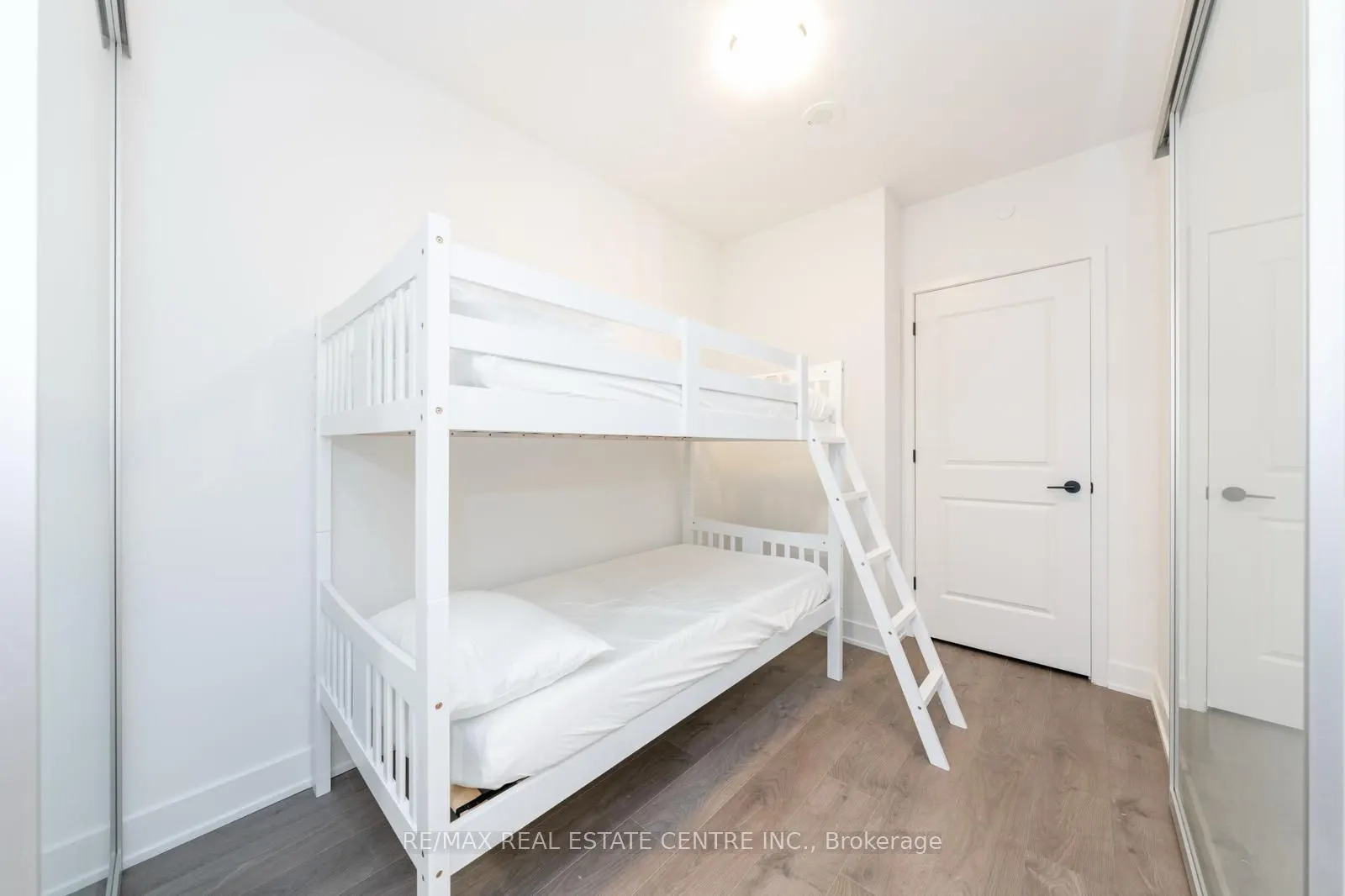 2343 Khalsa Gate, #313