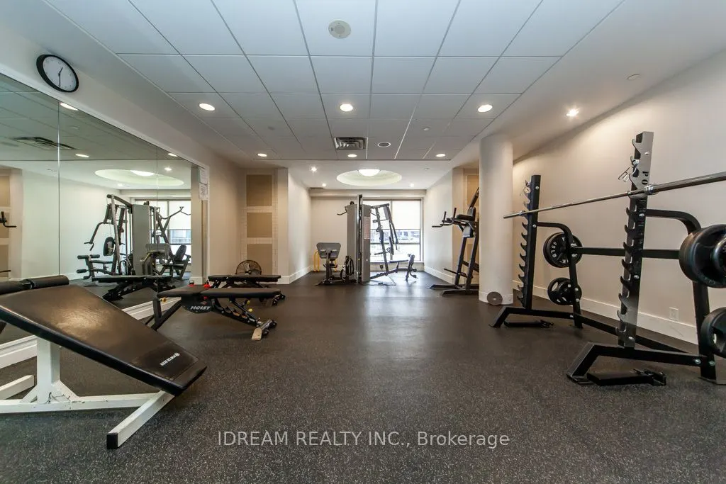 5229 Dundas Street W, #907