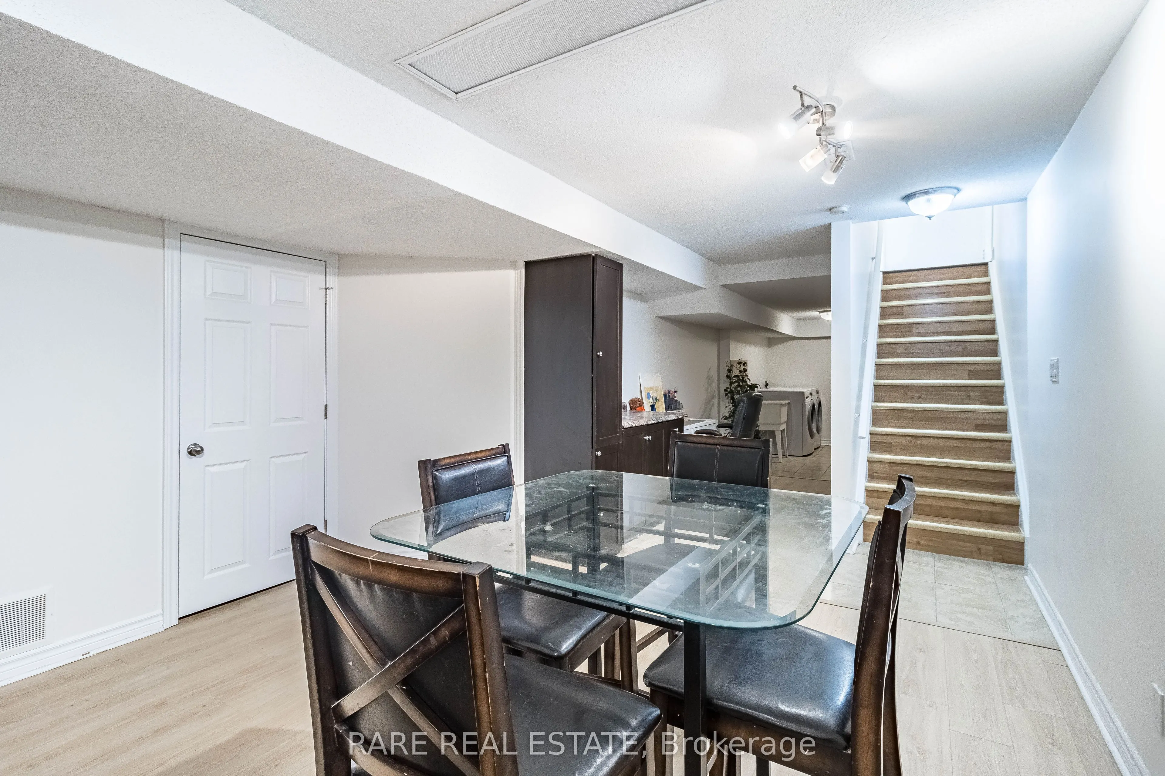 46 Bottomwood Street