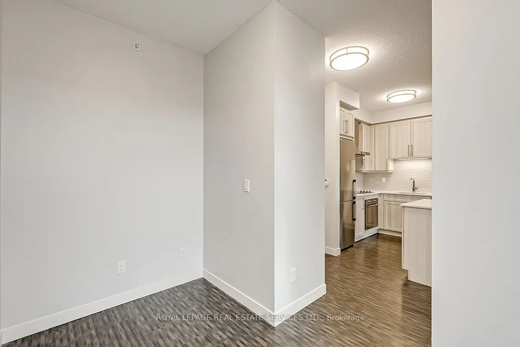 2081 Fairview Street, #602