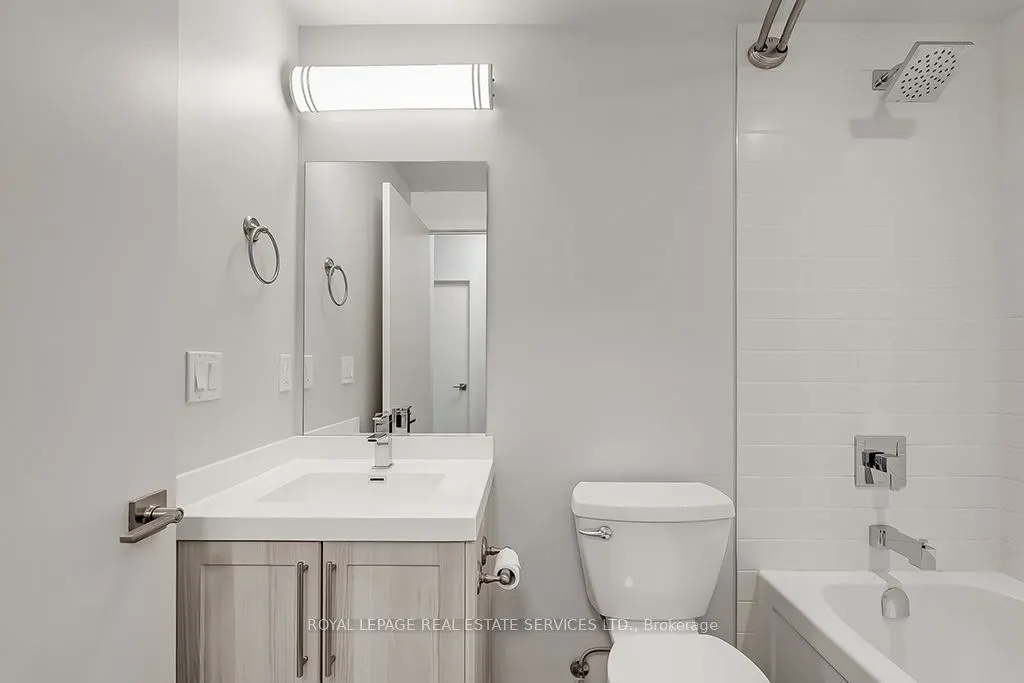 2081 Fairview Street, #602
