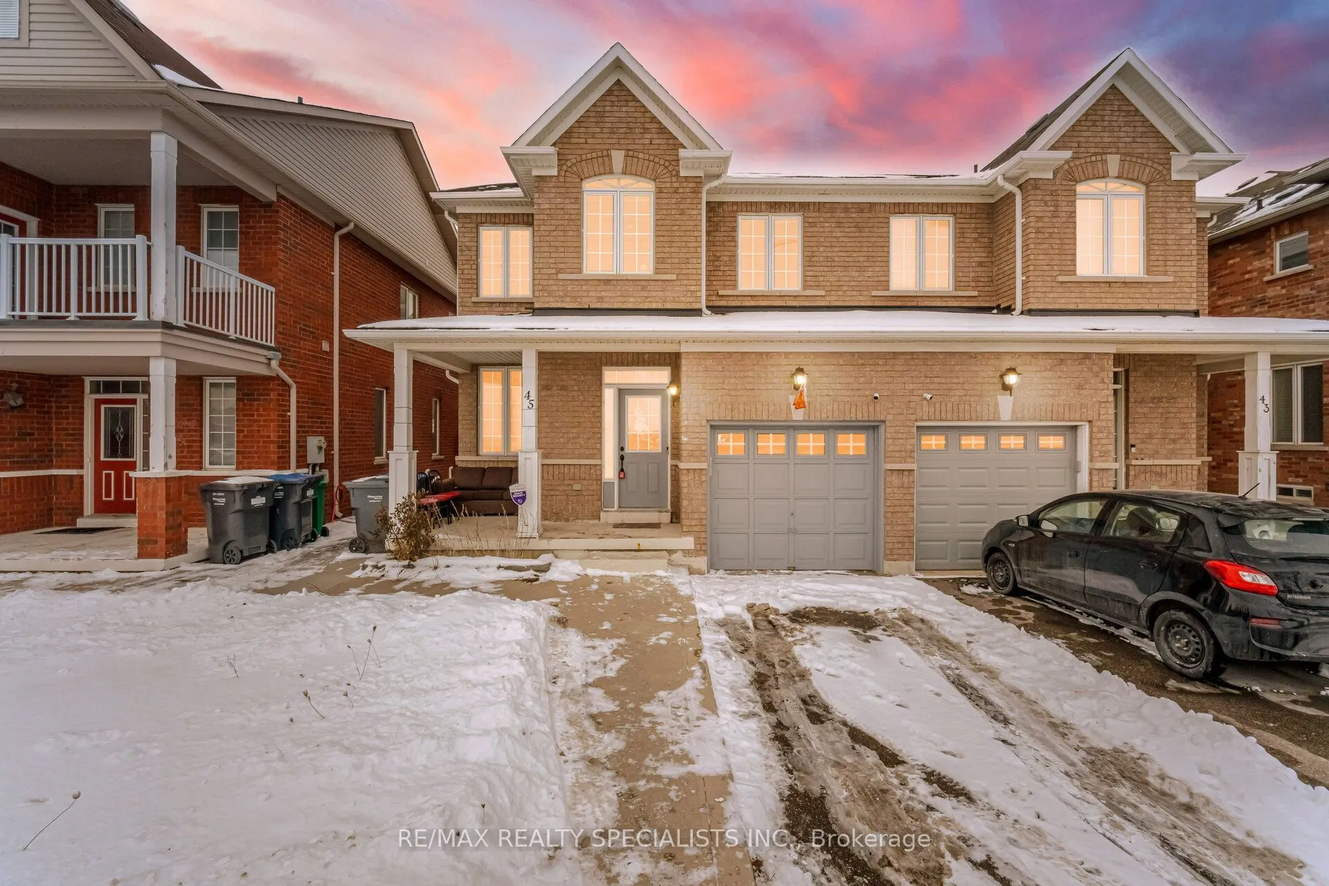 45 Connolly Crescent