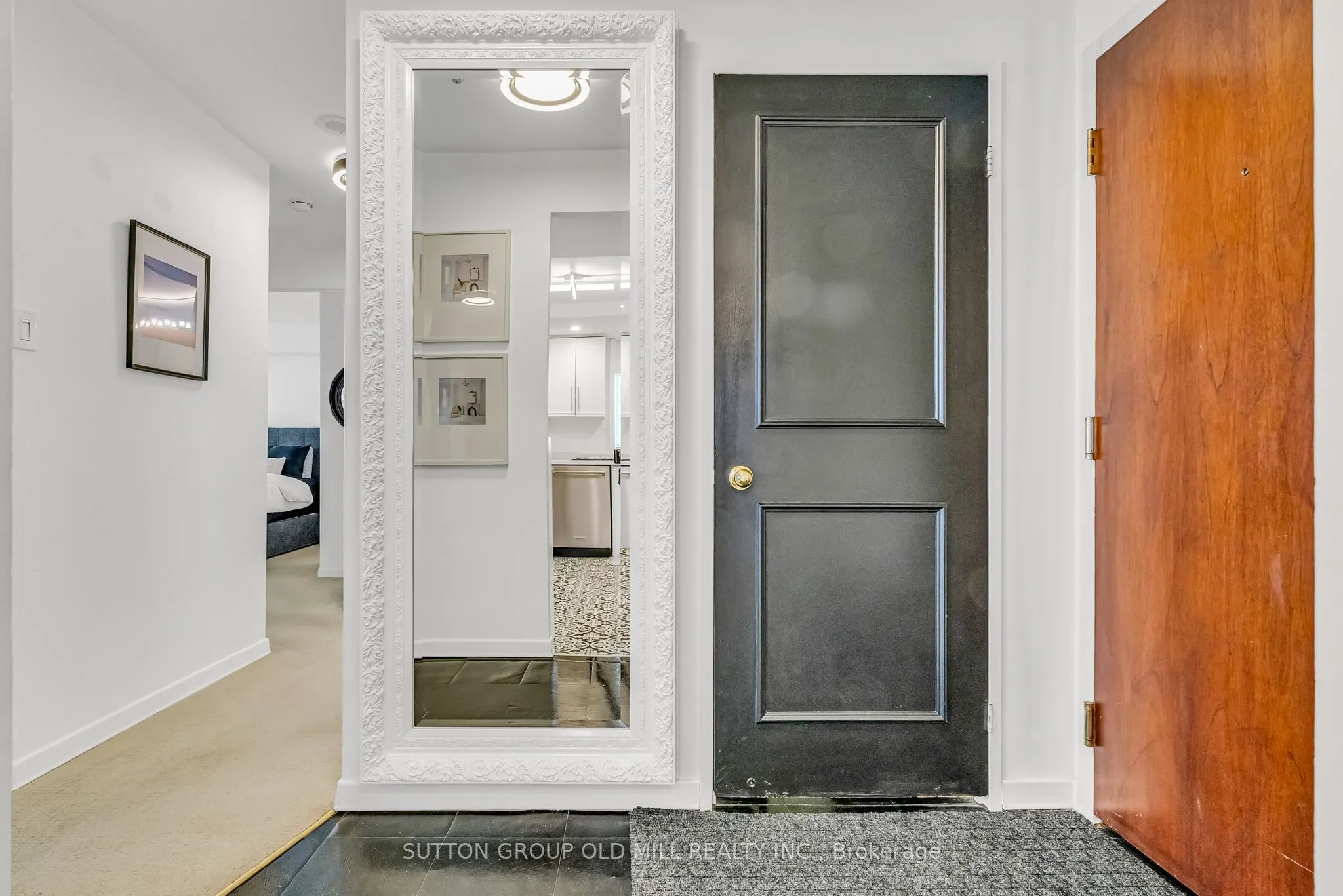 1320 Islington Avenue, #901