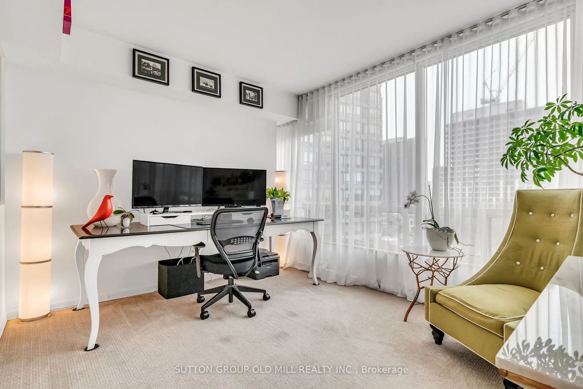 1320 Islington Avenue, #901