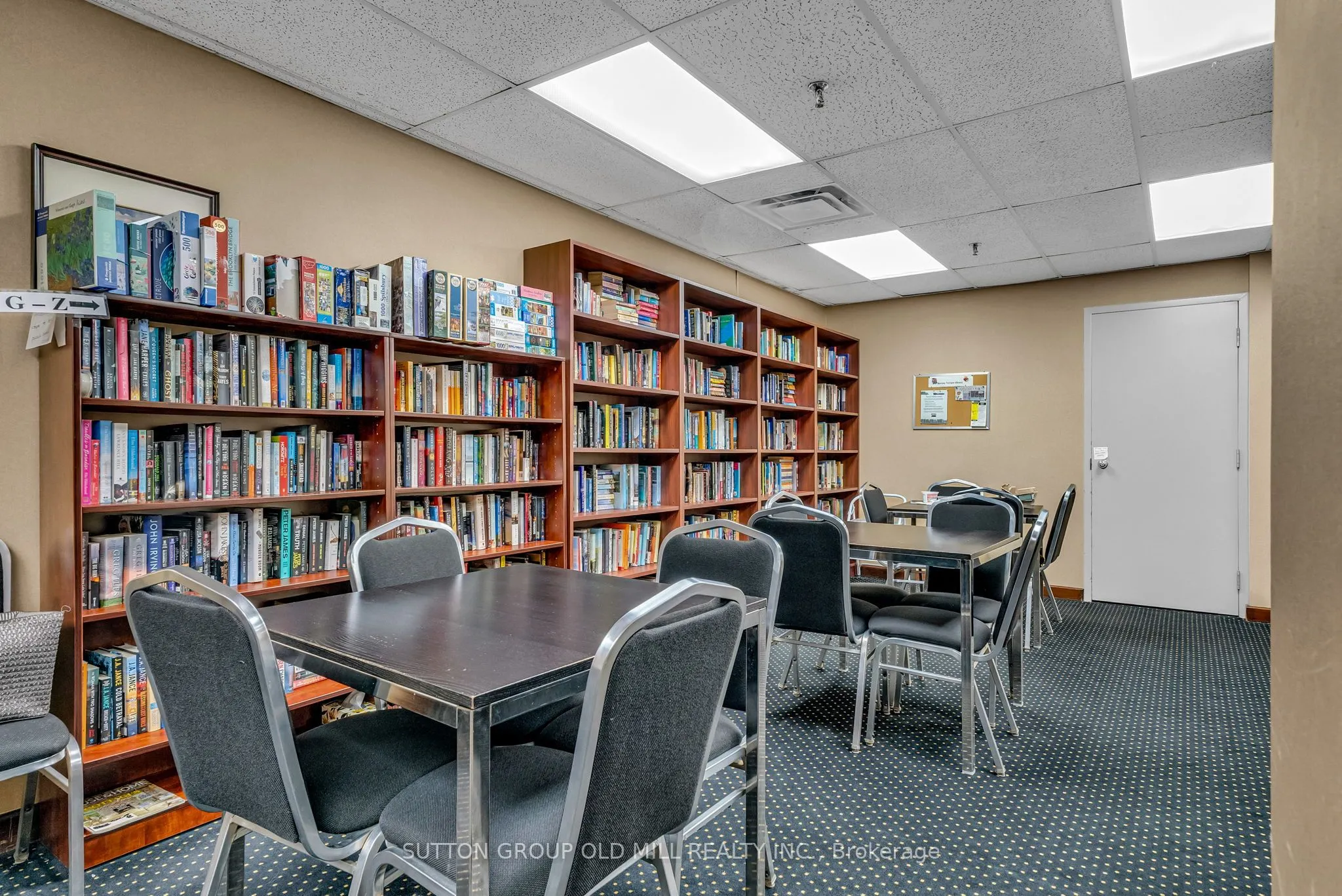1320 Islington Avenue, #901
