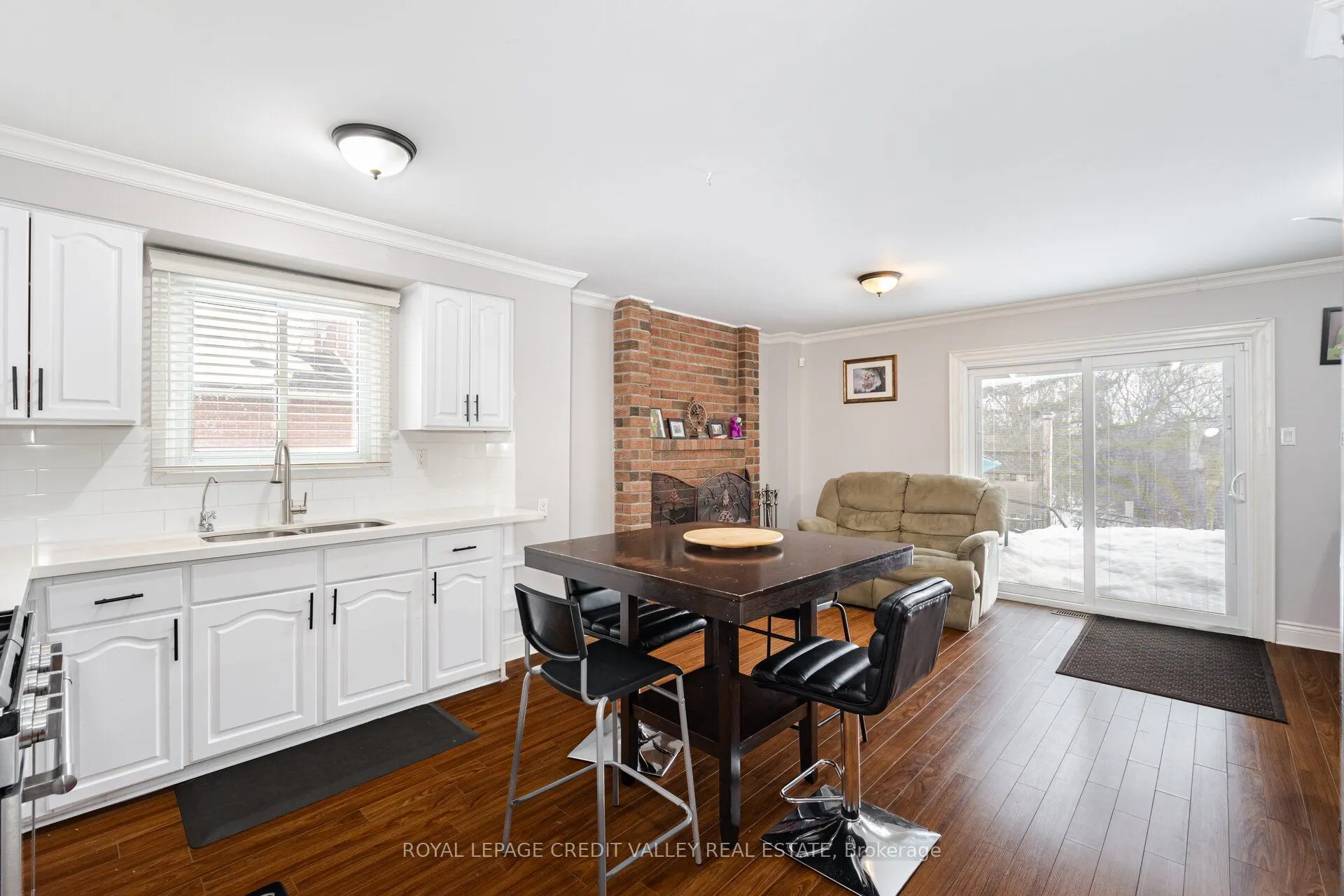 83 Fairglen Avenue