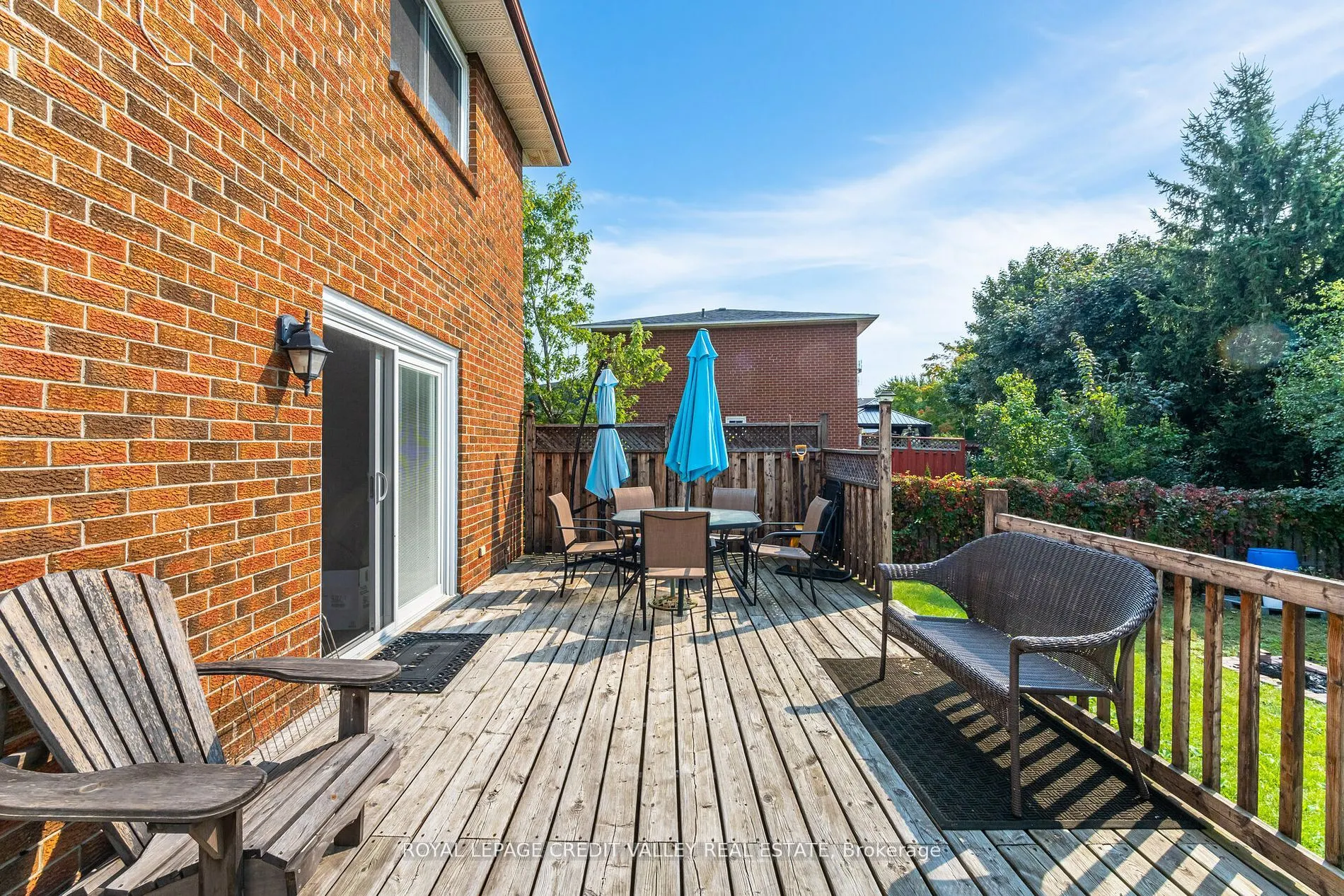 83 Fairglen Avenue