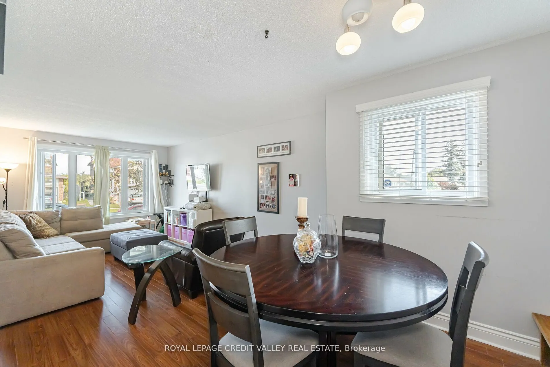 83 Fairglen Avenue