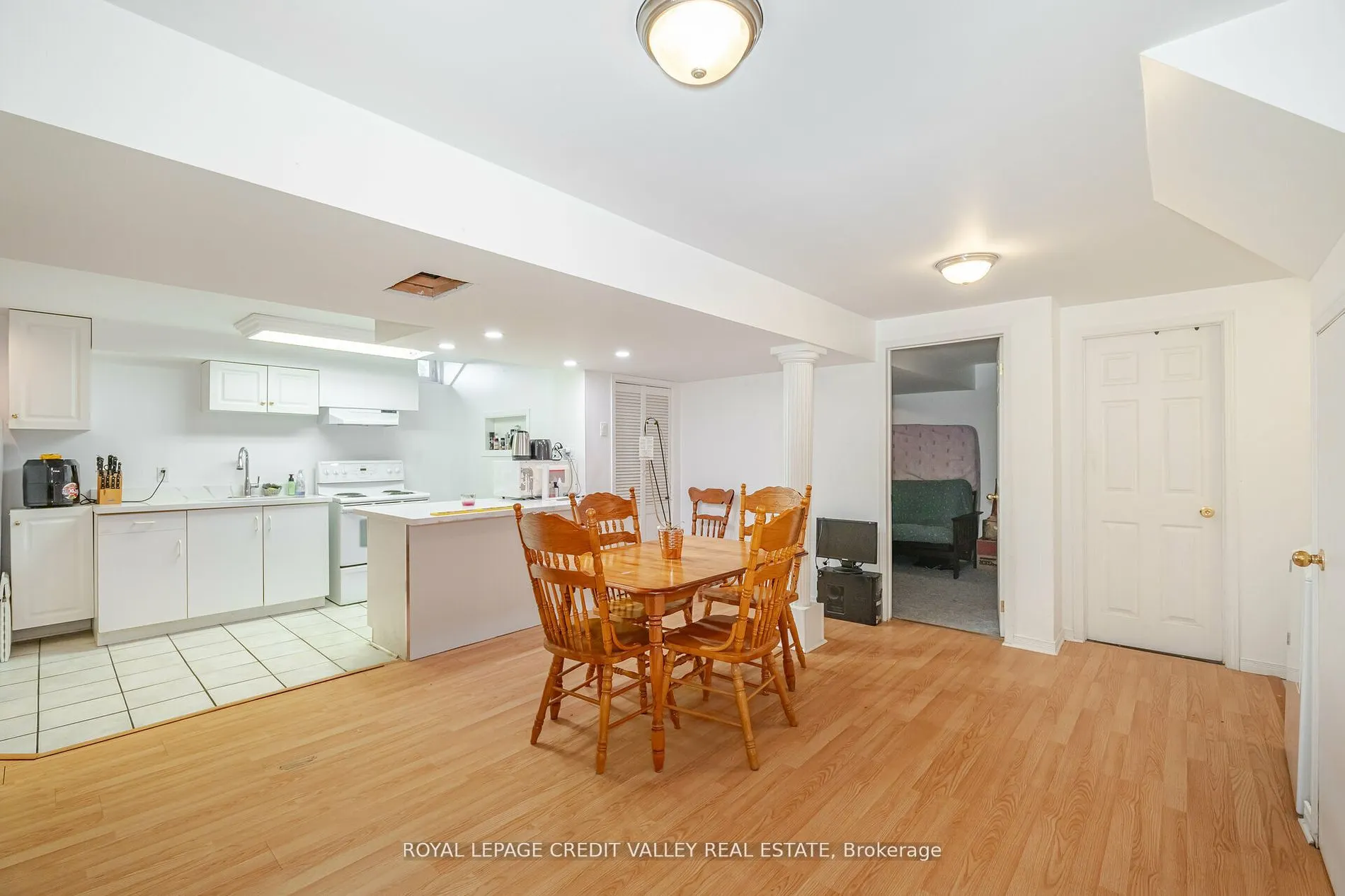 83 Fairglen Avenue