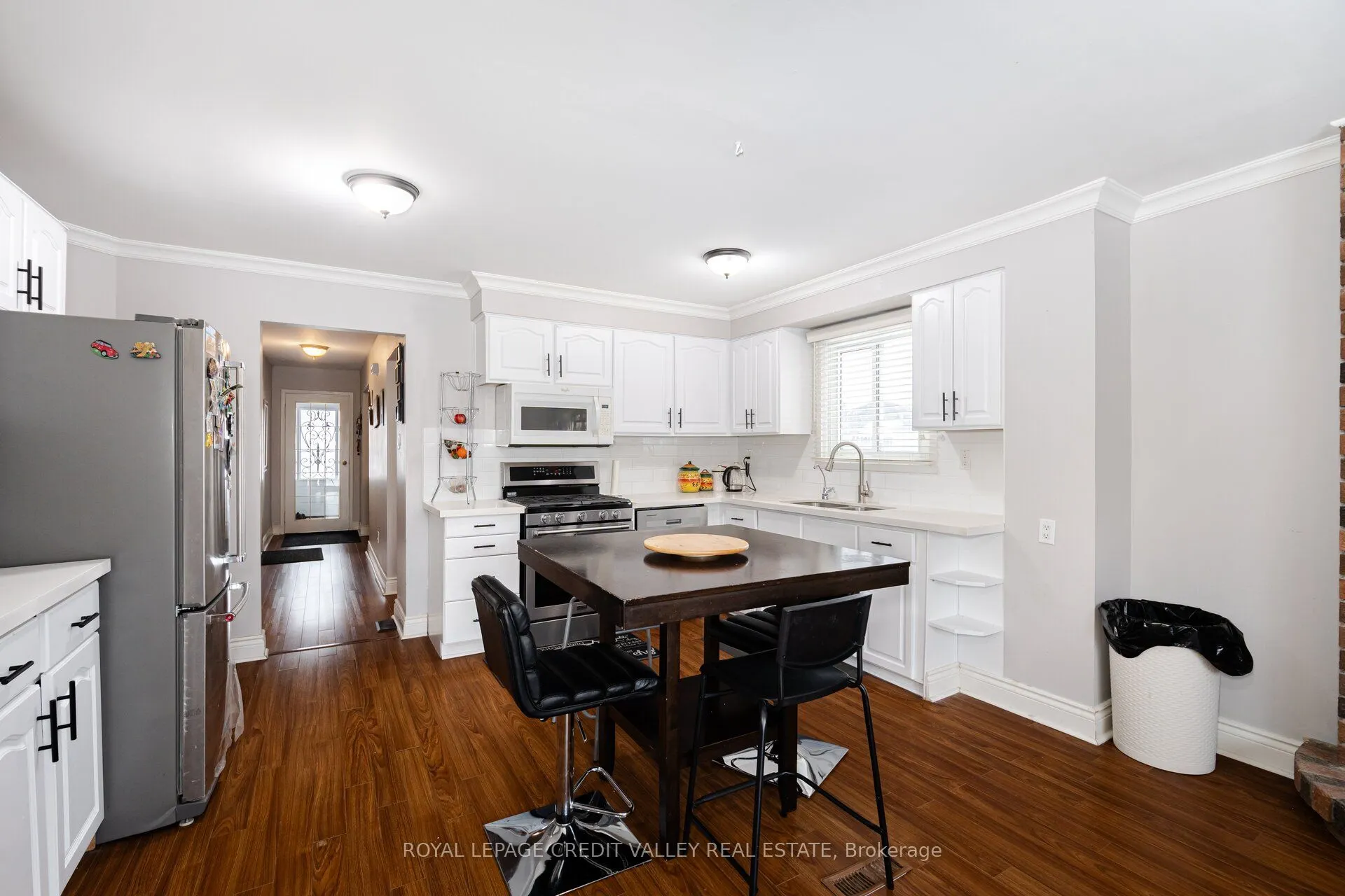 83 Fairglen Avenue
